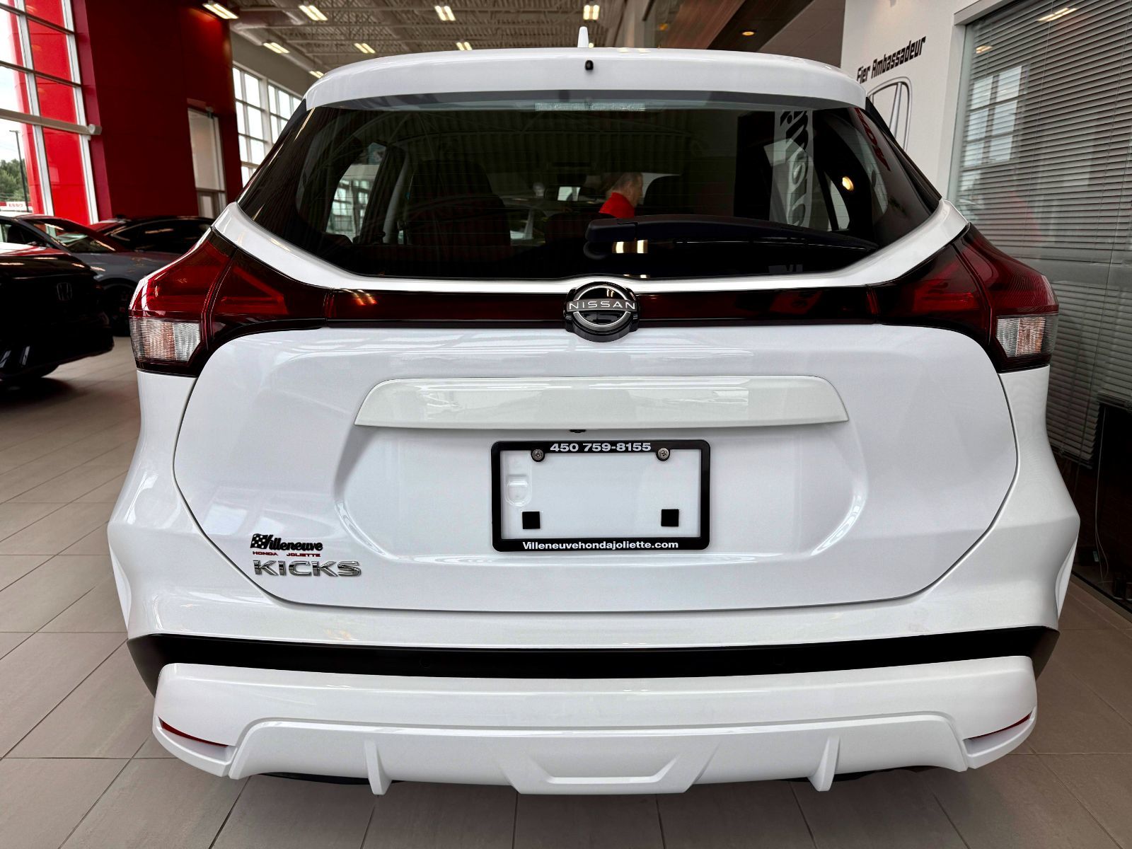 Nissan Kicks S 2022-11