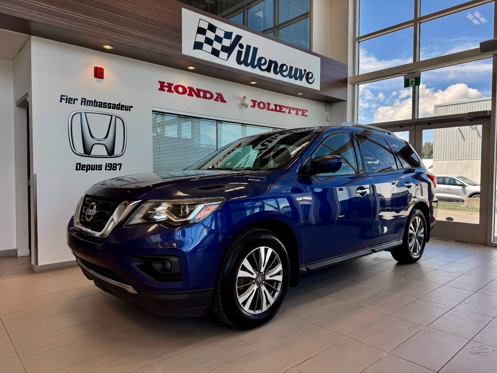 Nissan Pathfinder SL 2017-2