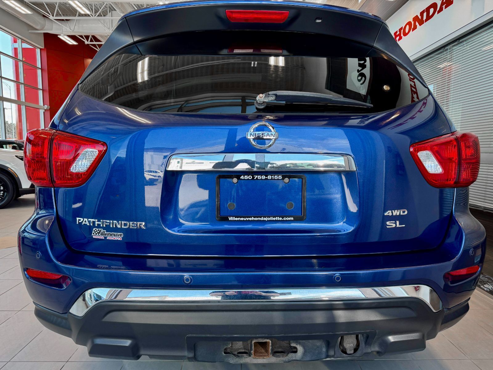 Nissan Pathfinder SL 2017-8