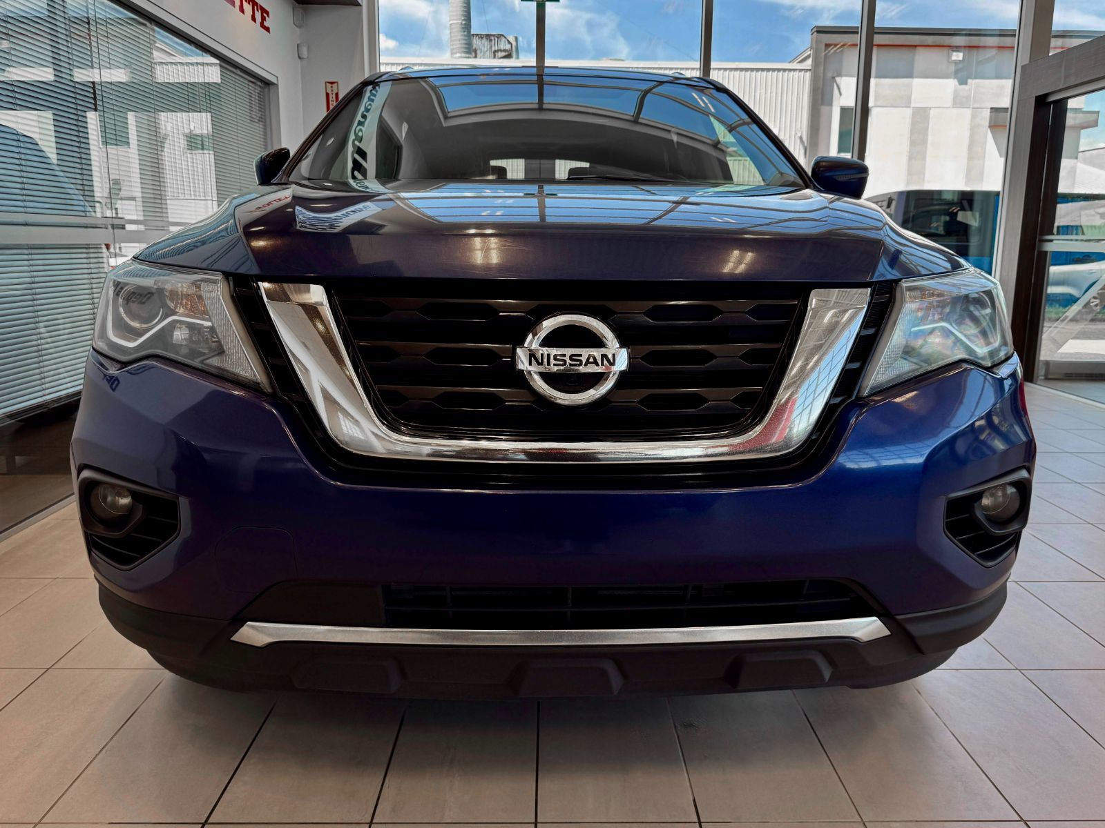 Nissan Pathfinder SL 2017-5