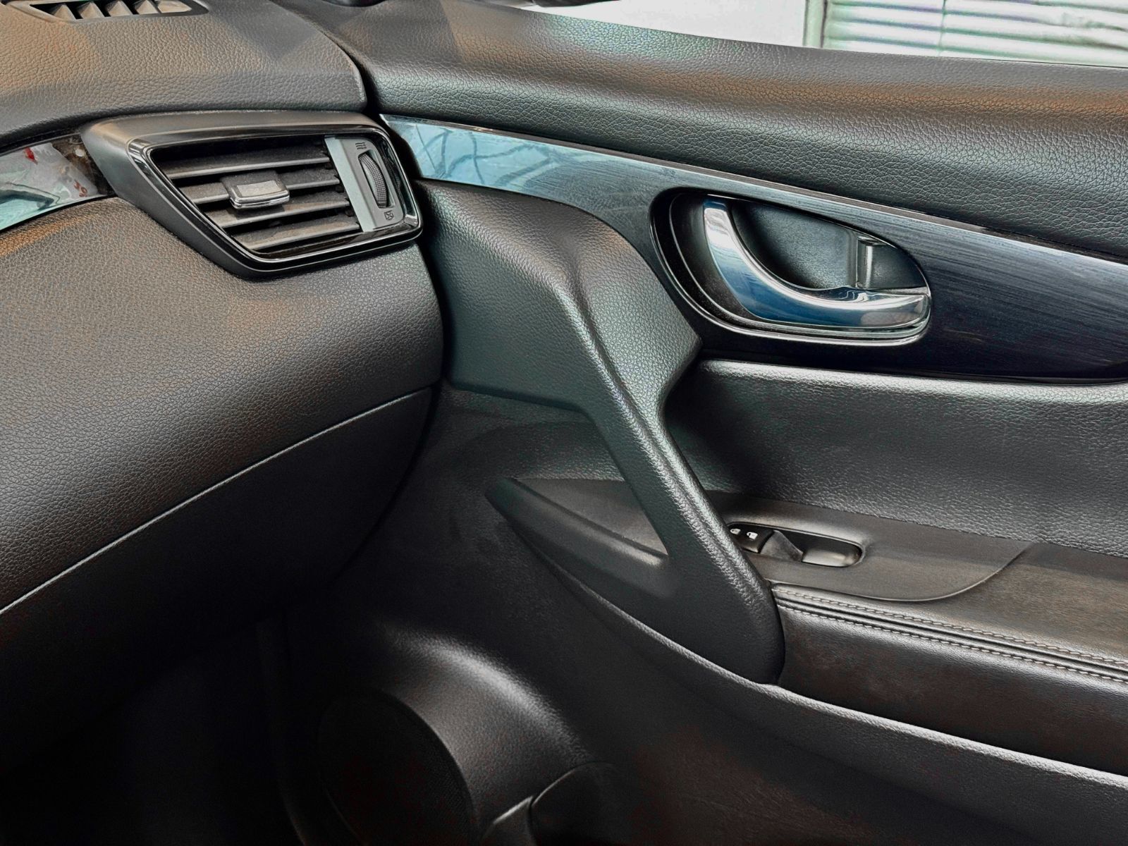 Nissan Qashqai SV 2020-33