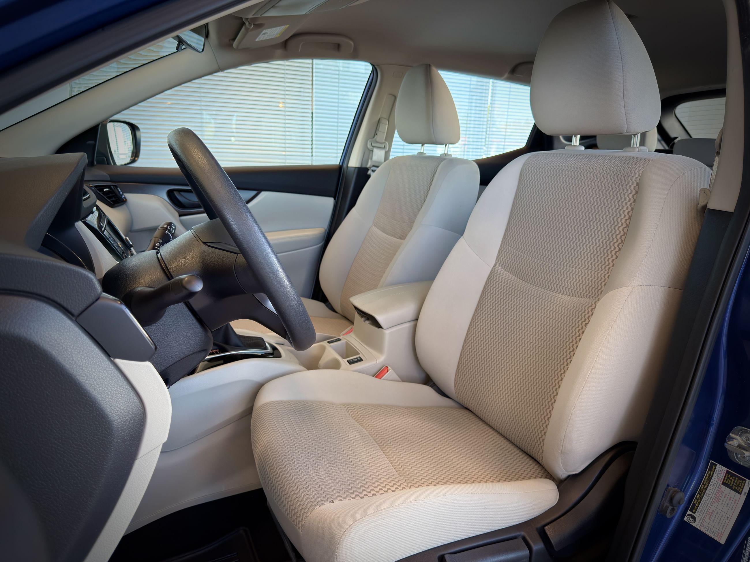 Nissan Qashqai S 2023-16