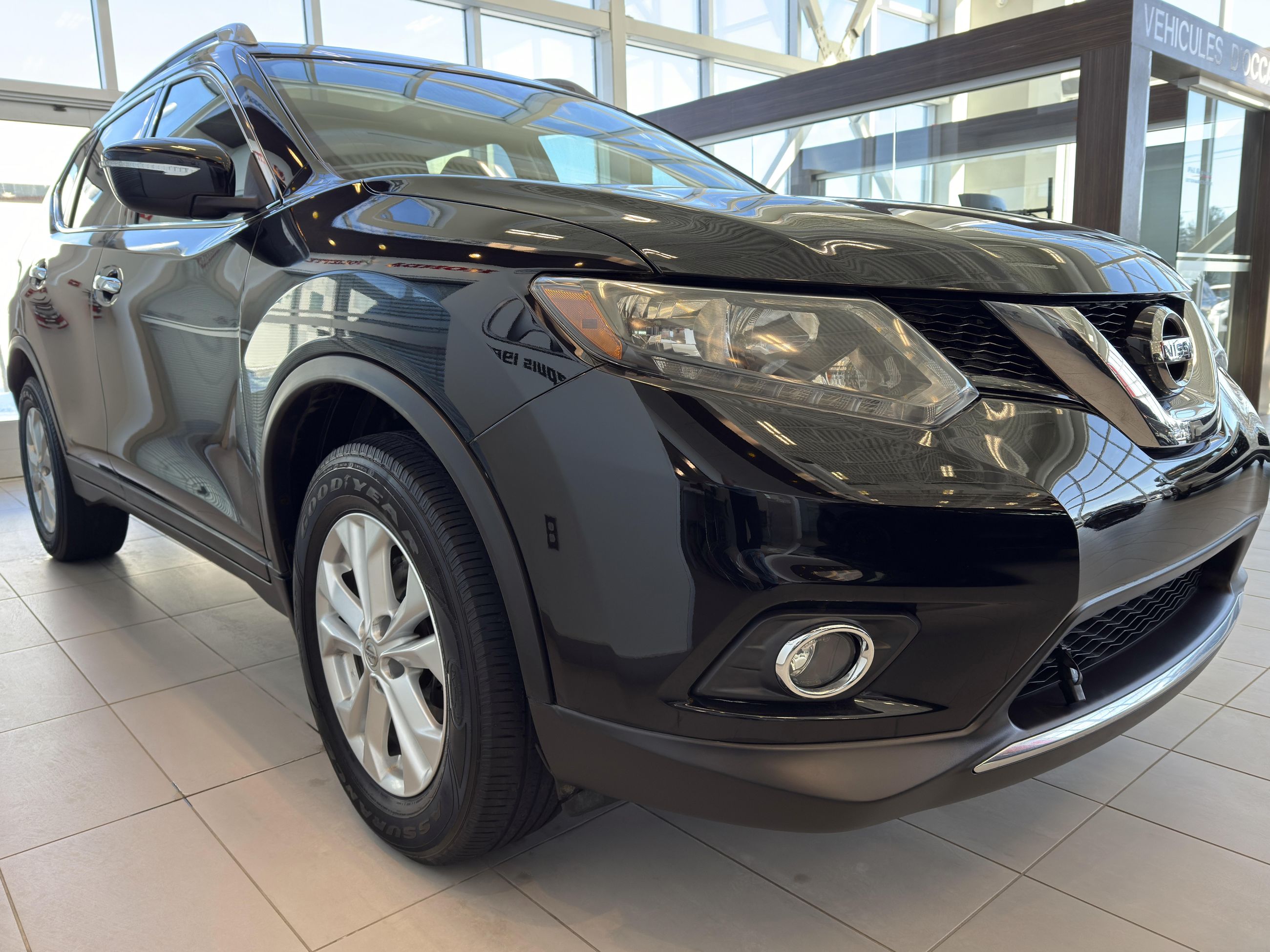 Nissan Rogue SV 2015-6