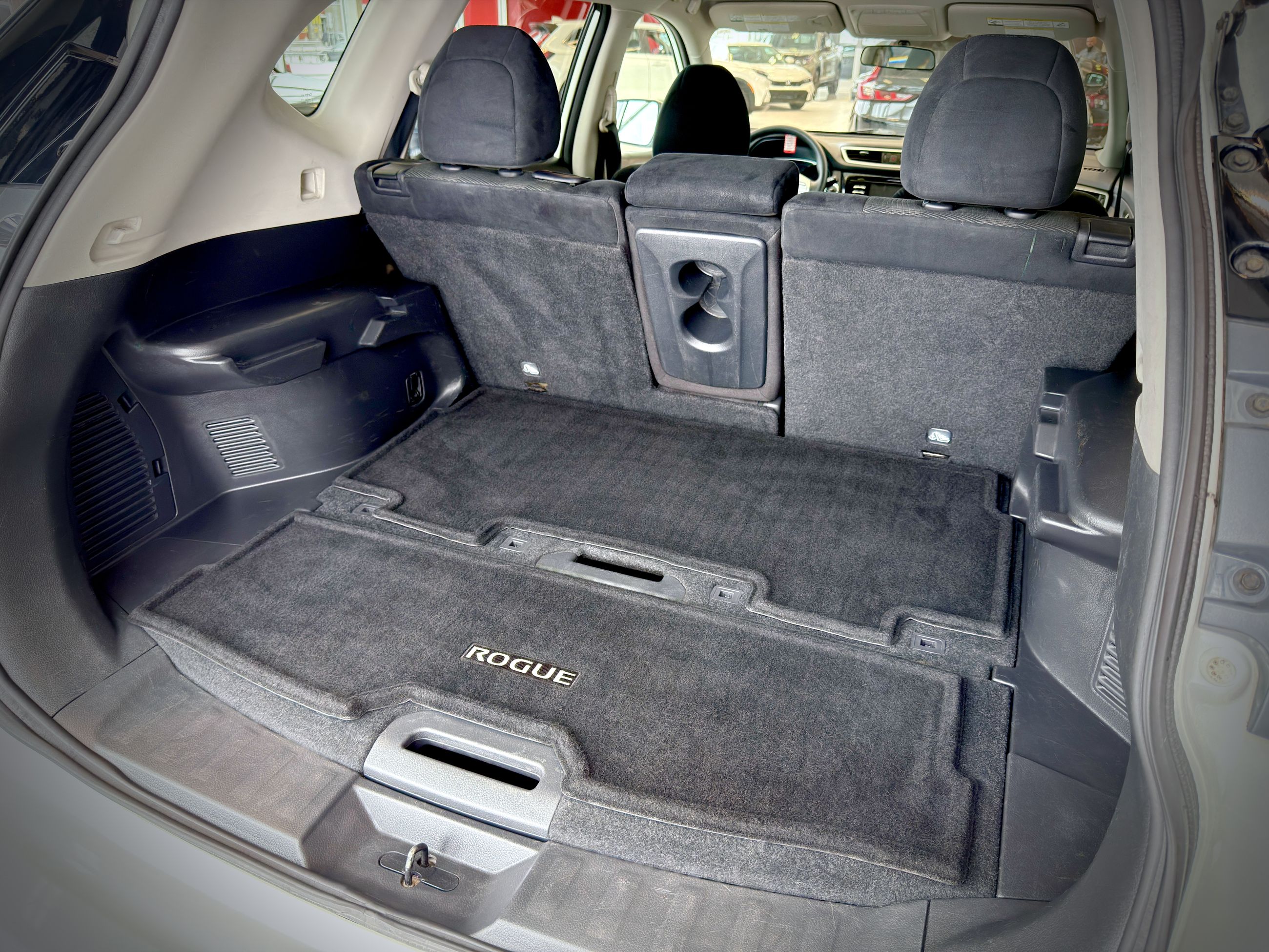 Nissan Rogue SV AWD 2016-12