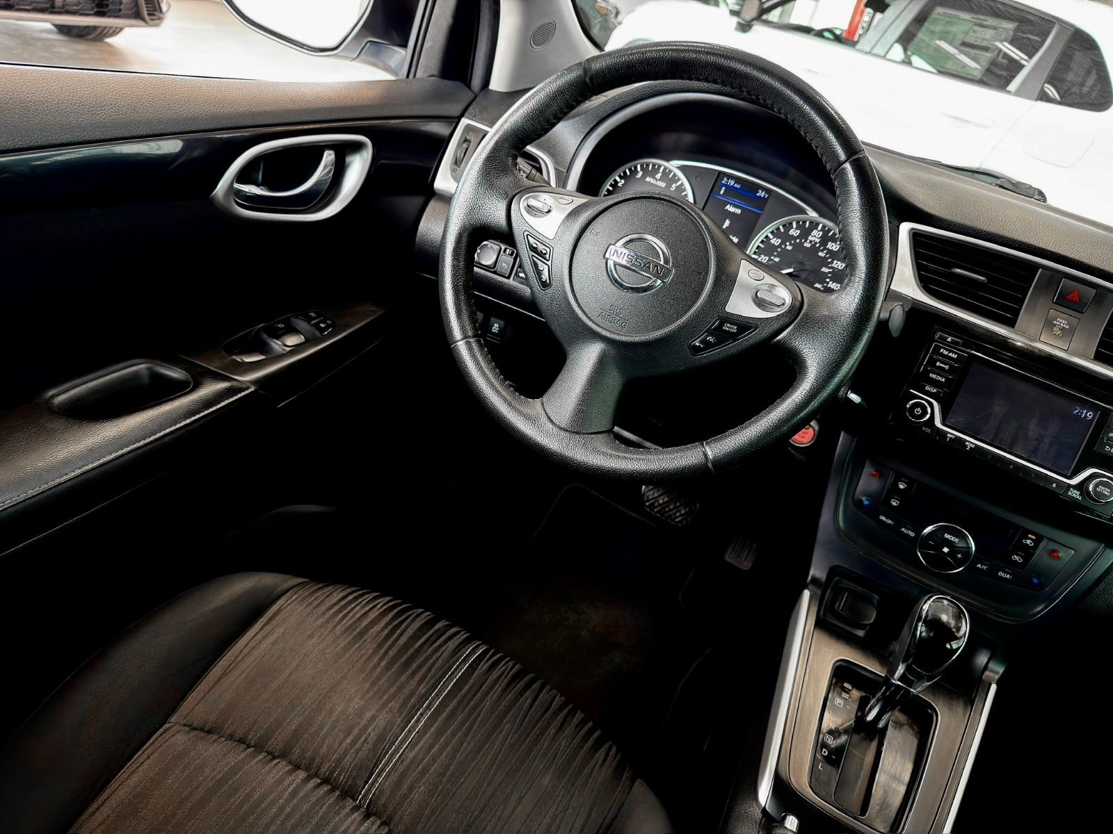 Nissan Sentra SV 2018-18