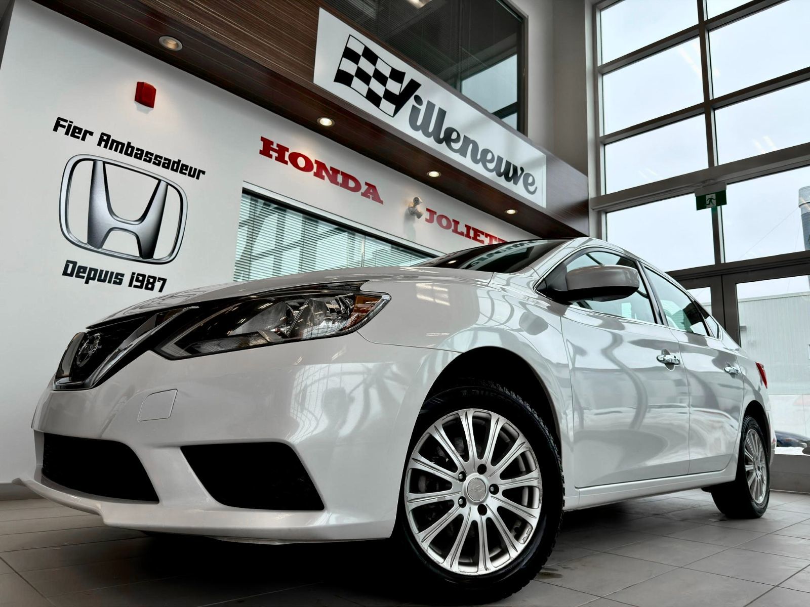 Nissan Sentra SV 2018-1