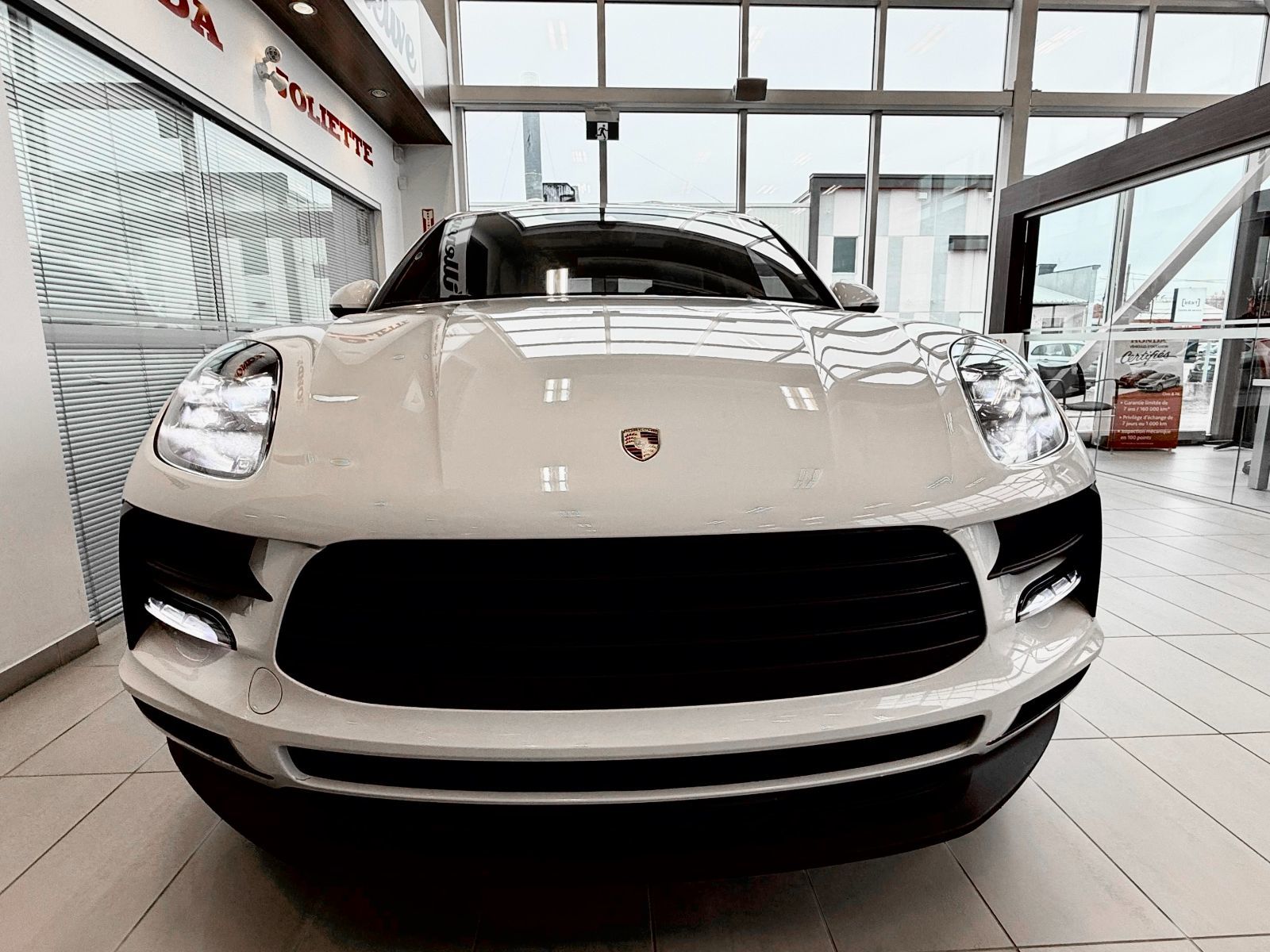 2021 Porsche Macan Base-5