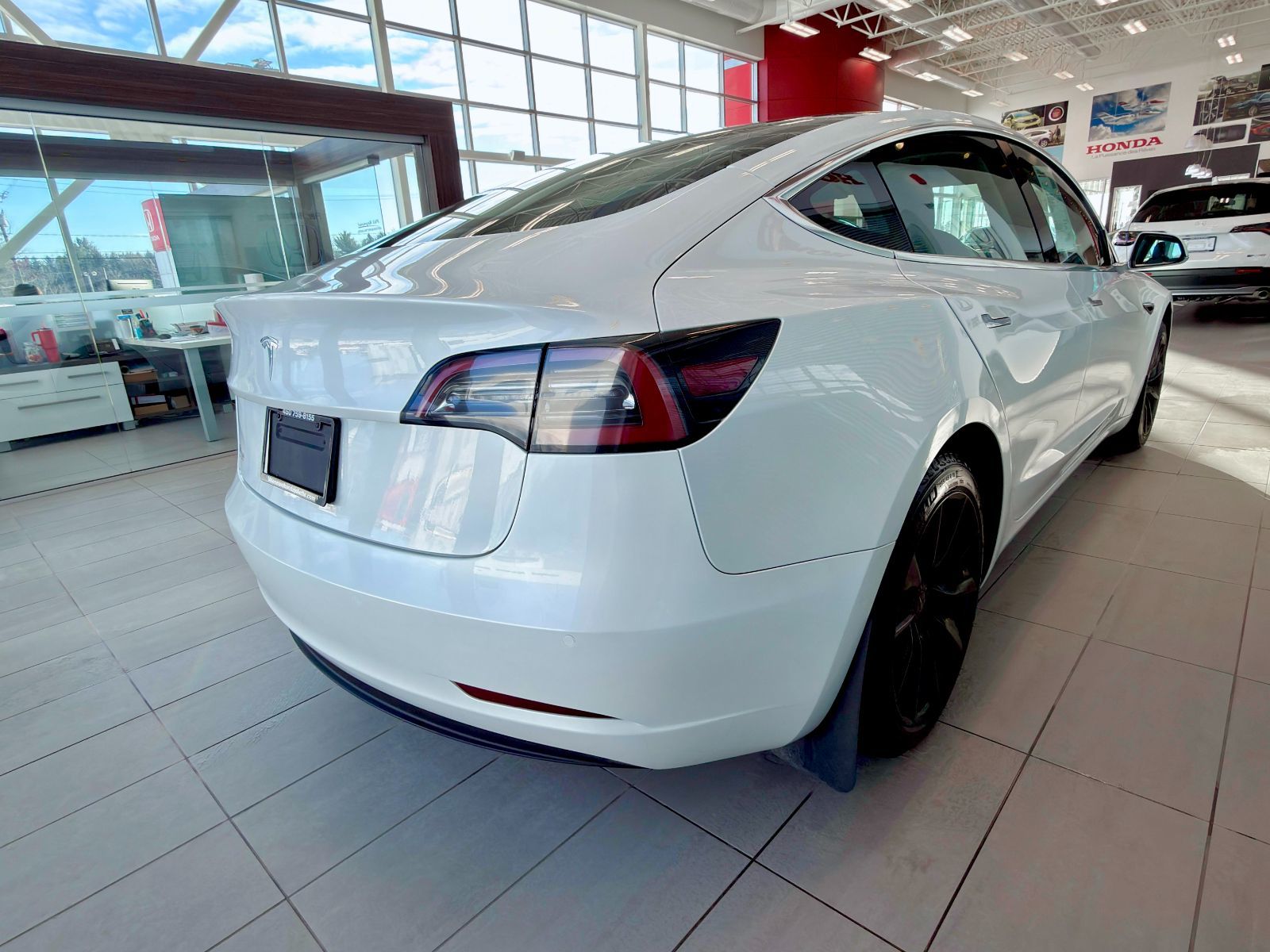 Tesla Model 3 Standard Range Plus 2020-6