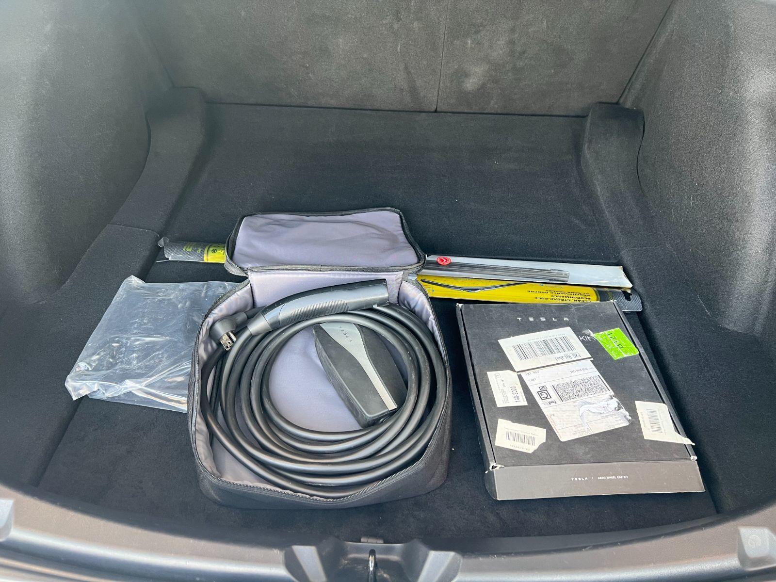 Tesla Model 3 Standard Range Plus 2020-12