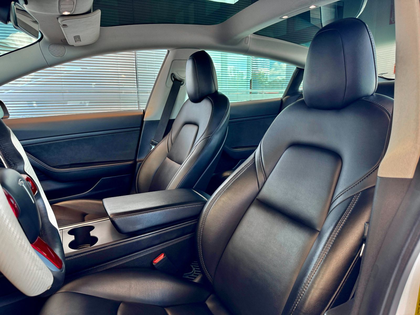 Tesla MODEL 3 STANDARD RANGE PLUS 2021-13