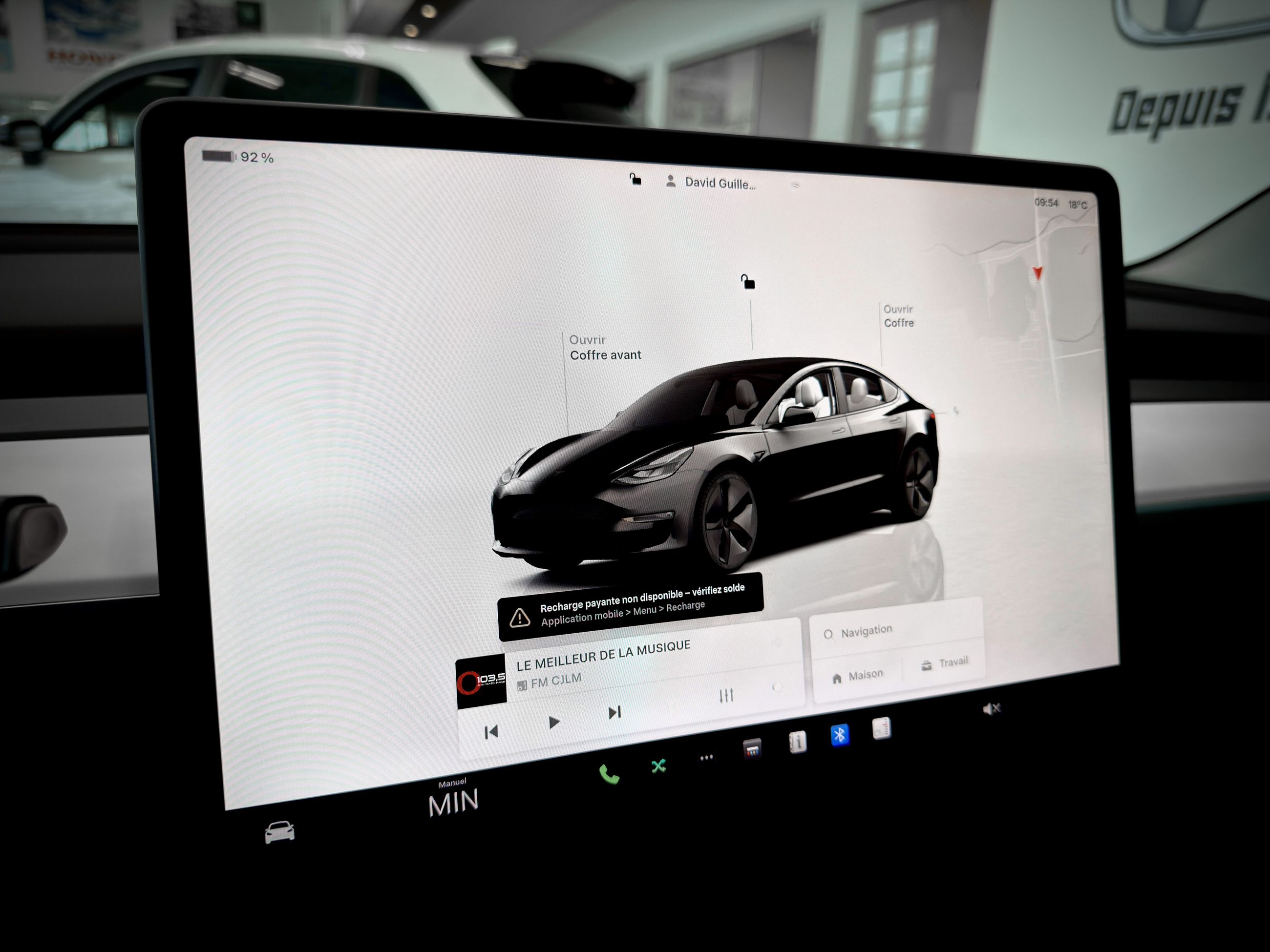 2022 Tesla Model 3 Standard Range Plus-23
