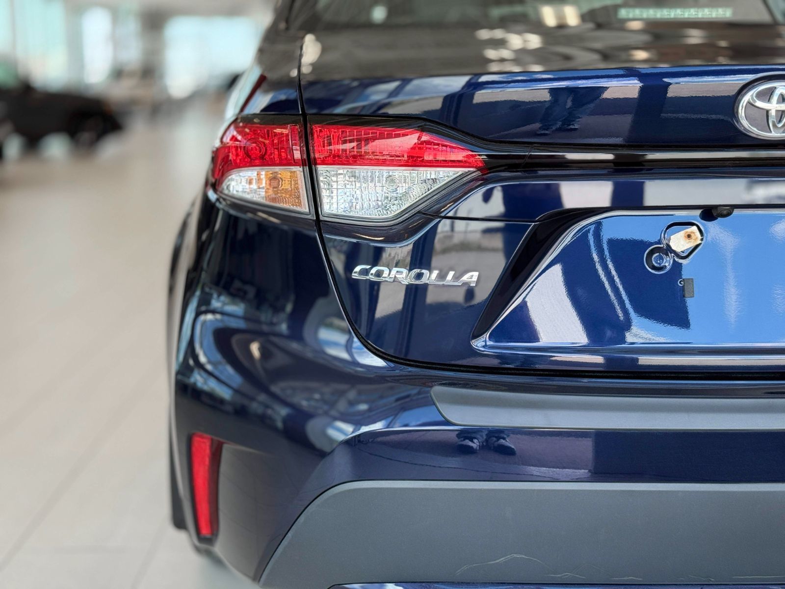 Toyota Corolla LE 2022-12
