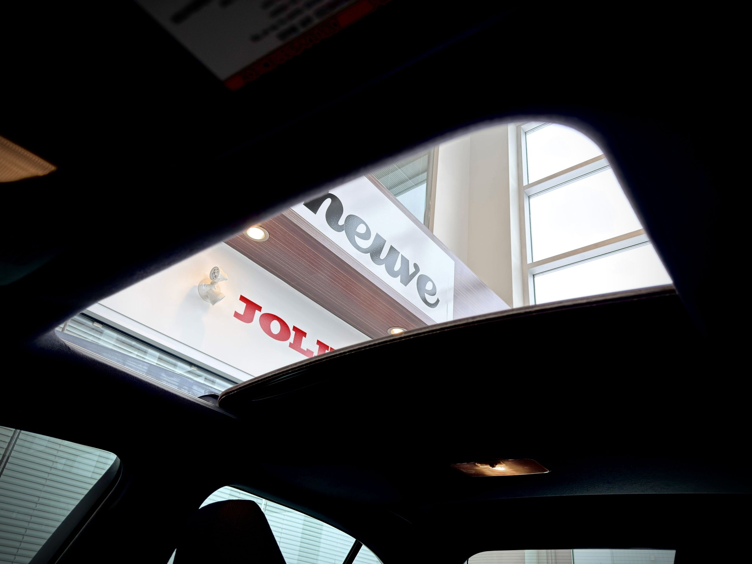 2022 Toyota Corolla SE-17