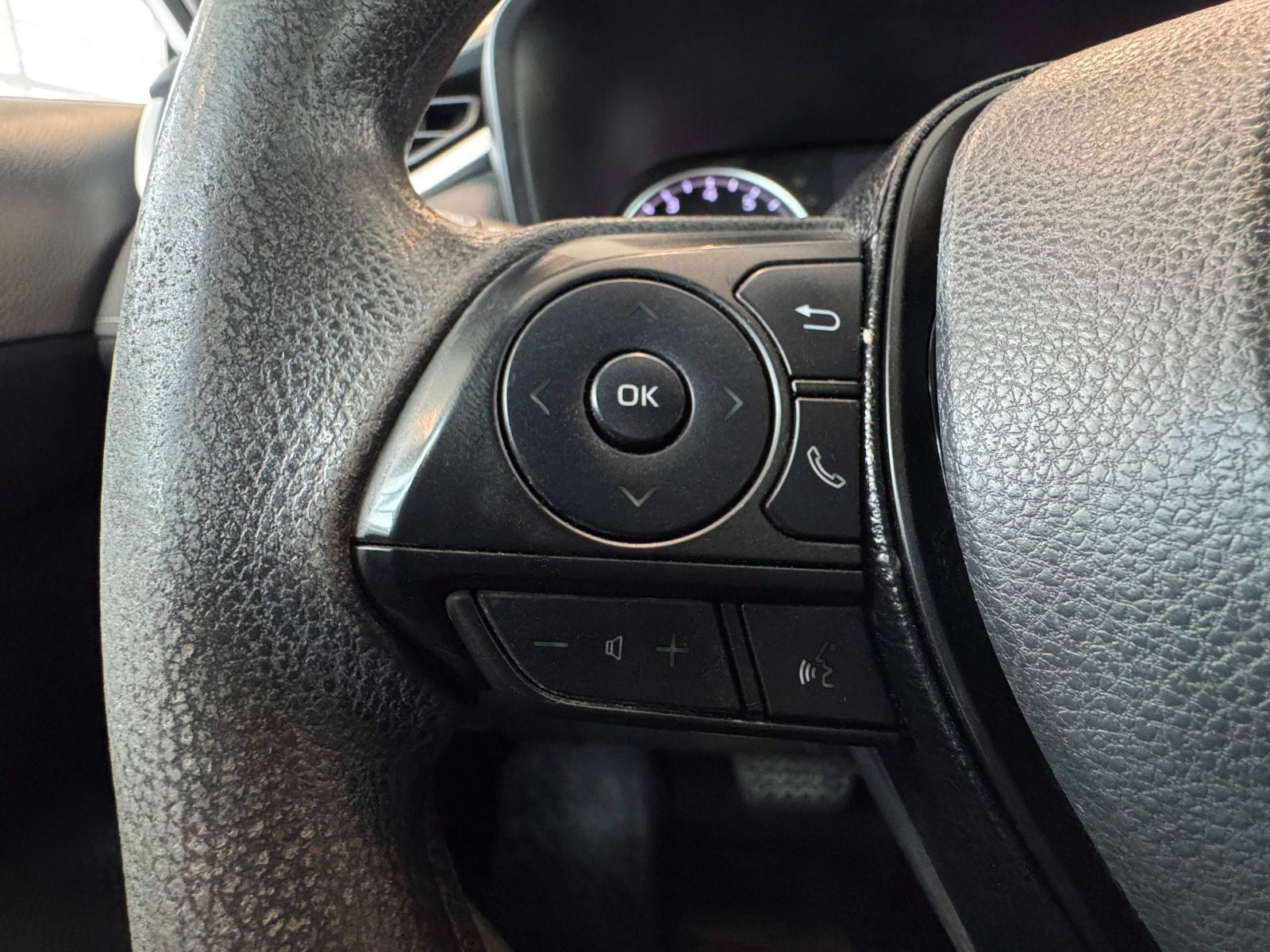 Toyota RAV4 LE 2020-20