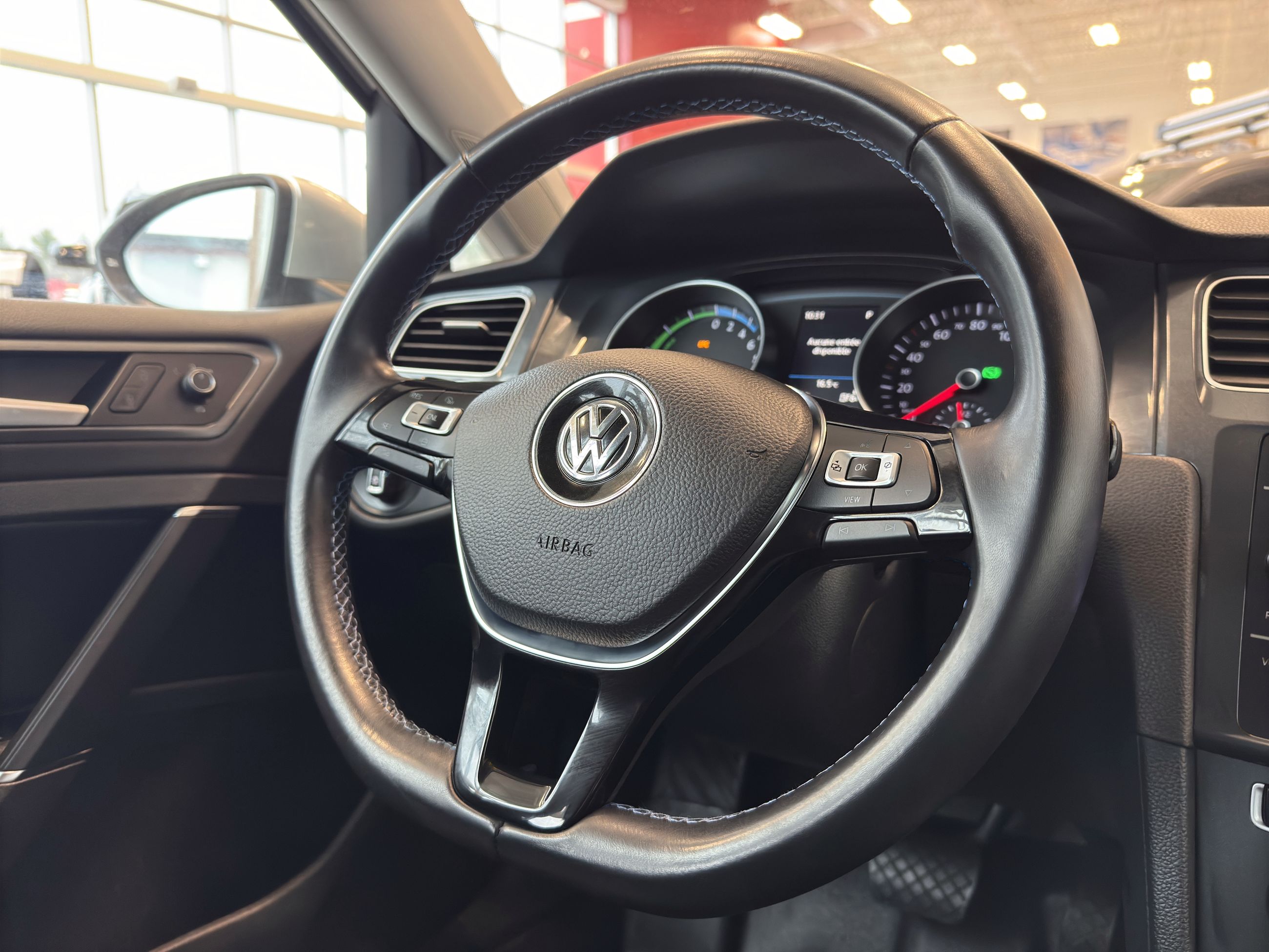 2020 Volkswagen E-Golf Comfortline-18