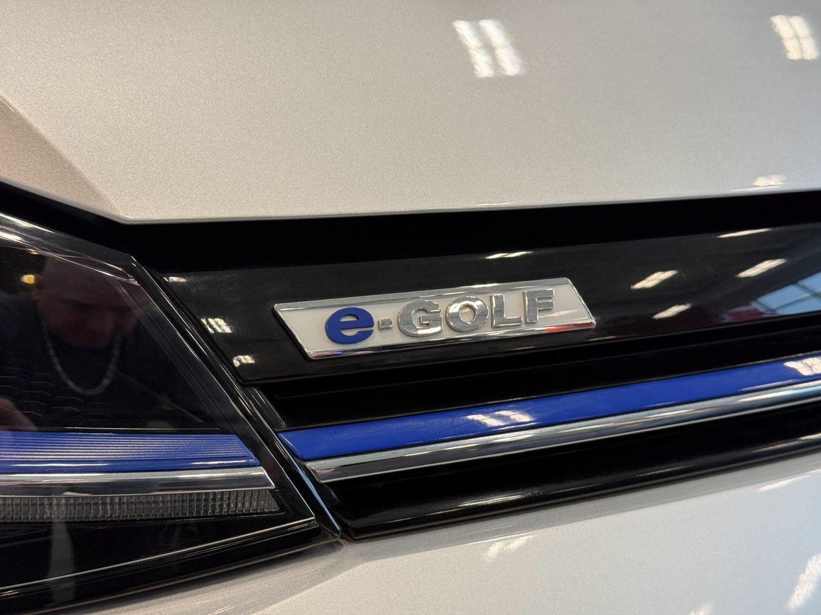 2020 Volkswagen E-Golf Comfortline-10