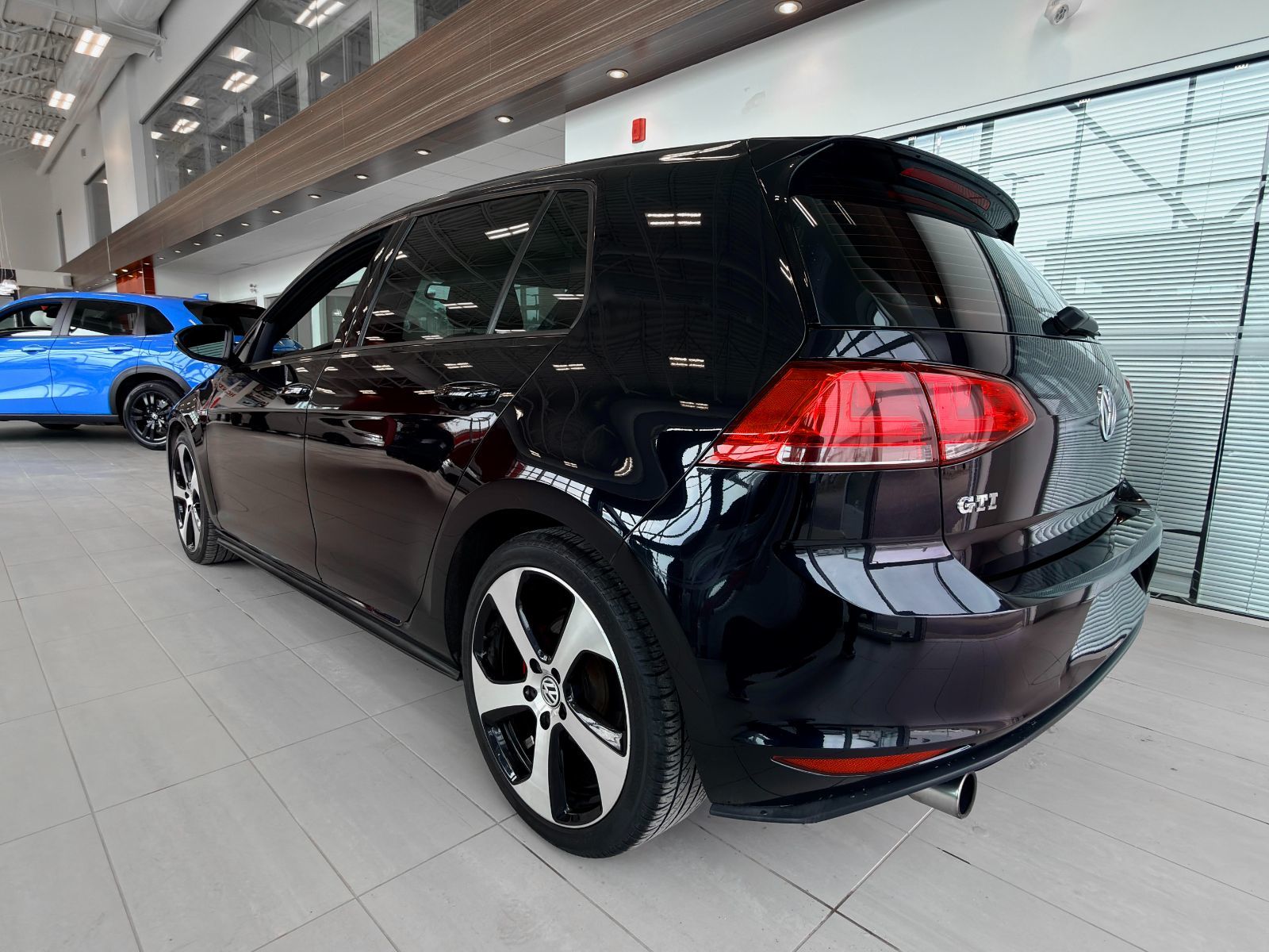 Volkswagen Golf GTI Autobahn 2015-9