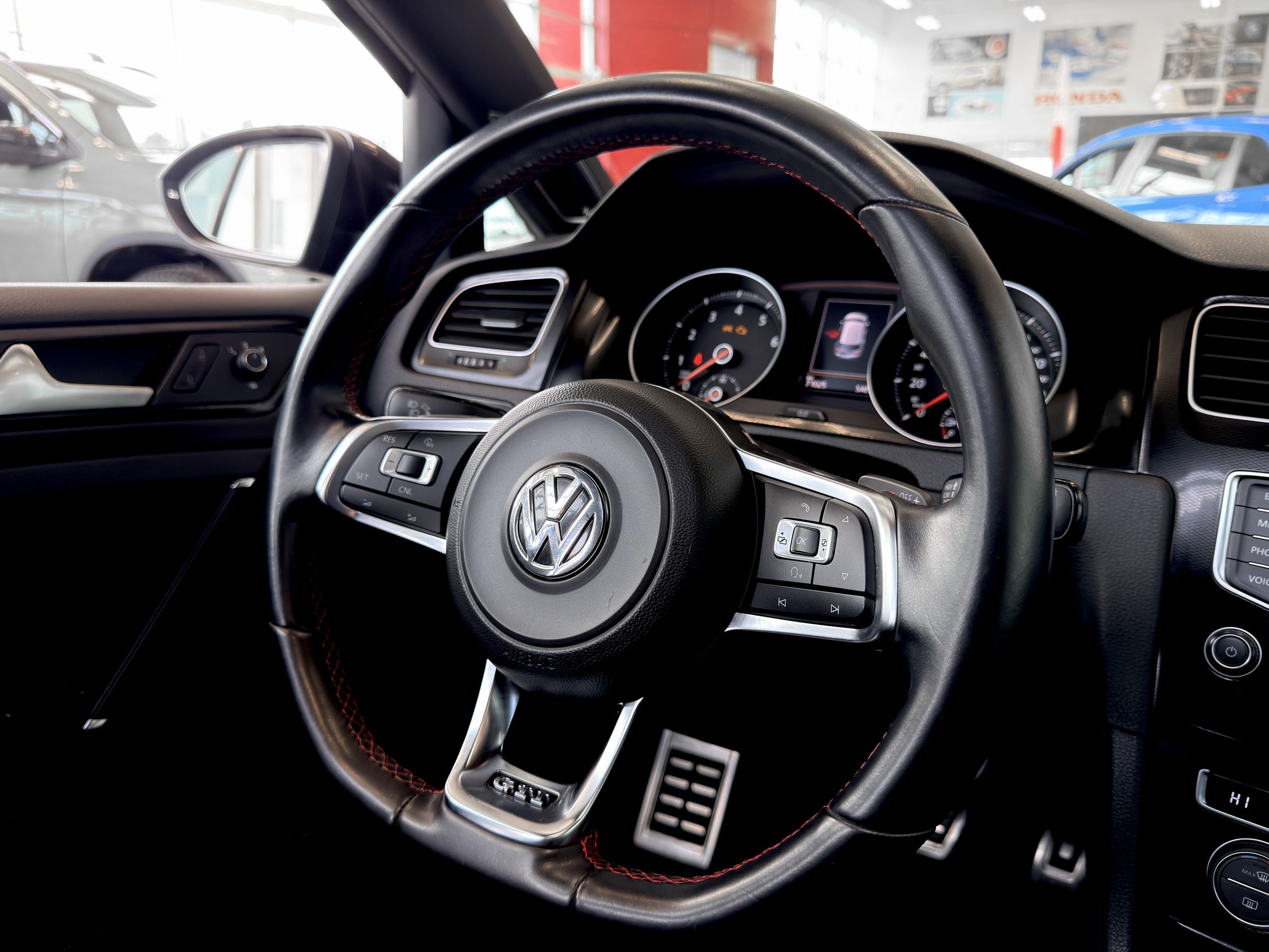 Volkswagen Golf GTI Autobahn 2015-25