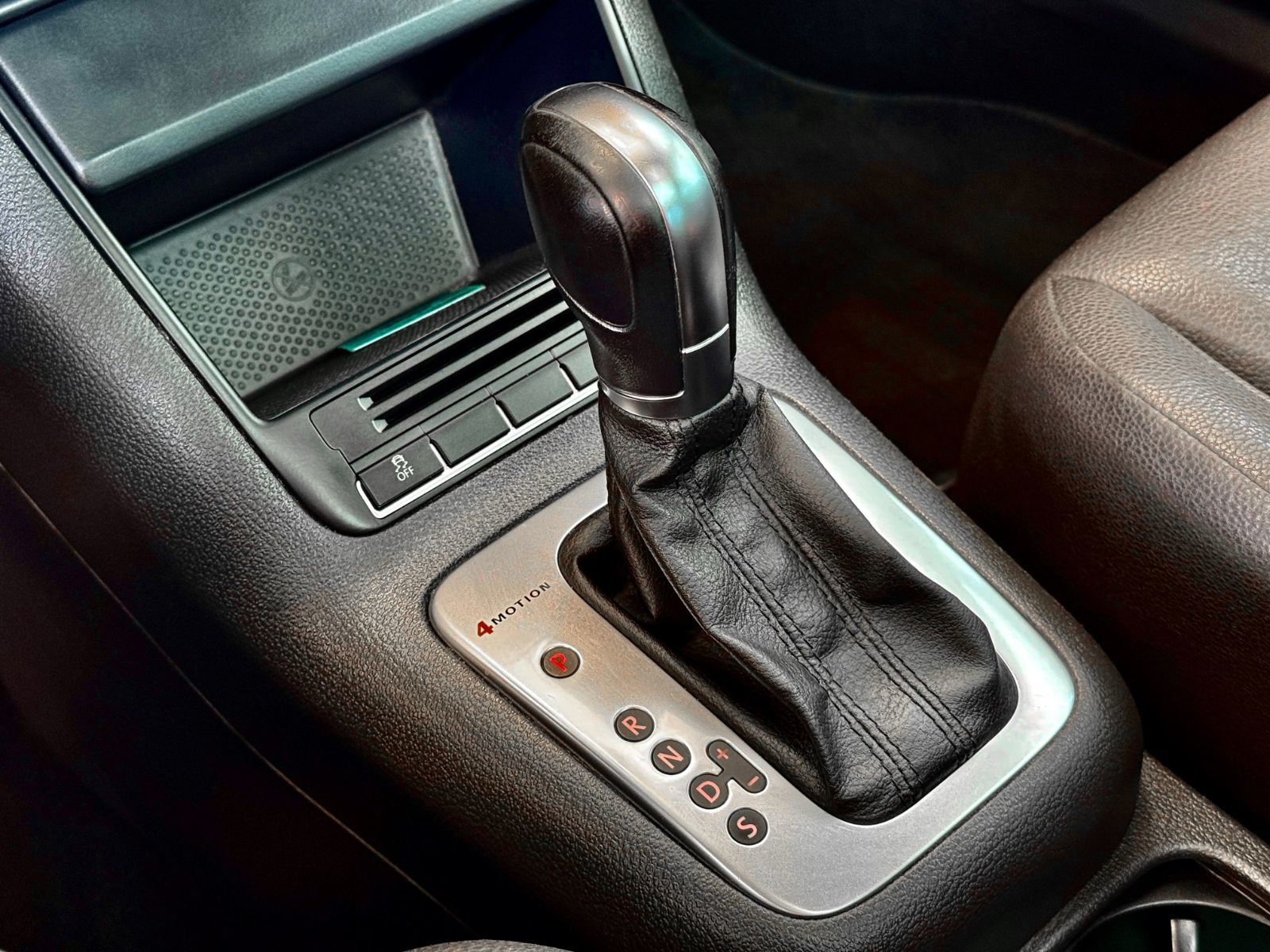 Volkswagen Tiguan Highline 2014-23