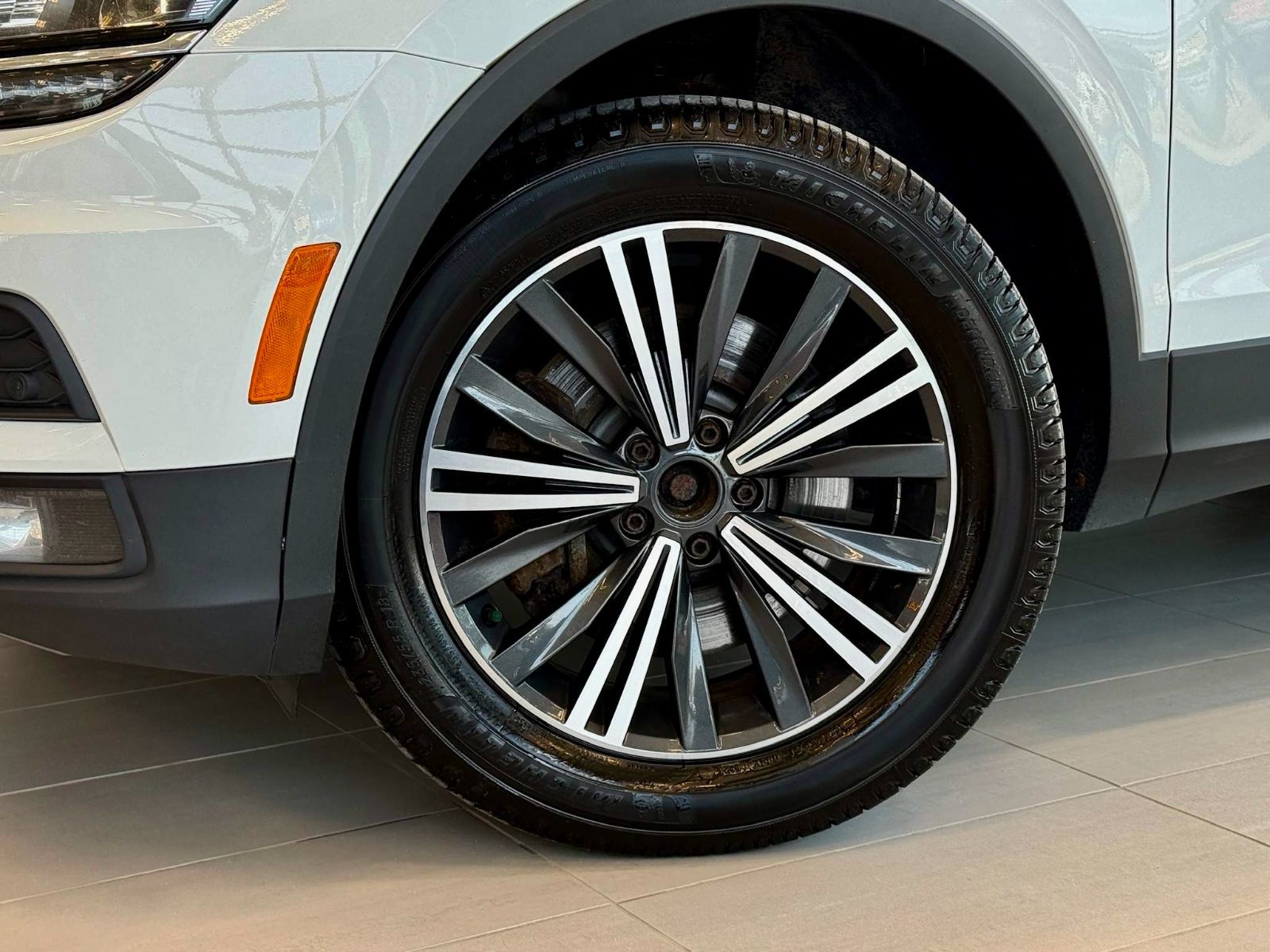 Volkswagen Tiguan Highline 2018-9