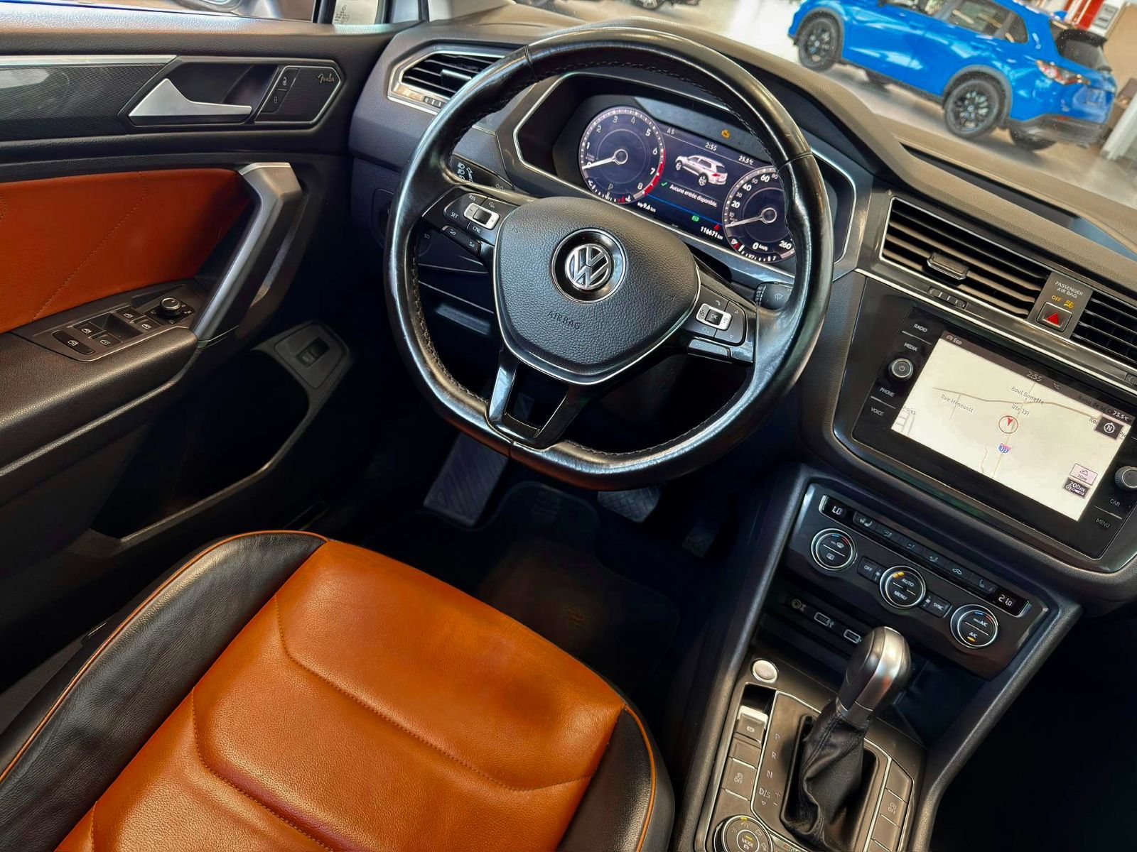 Volkswagen Tiguan Highline 2018-16
