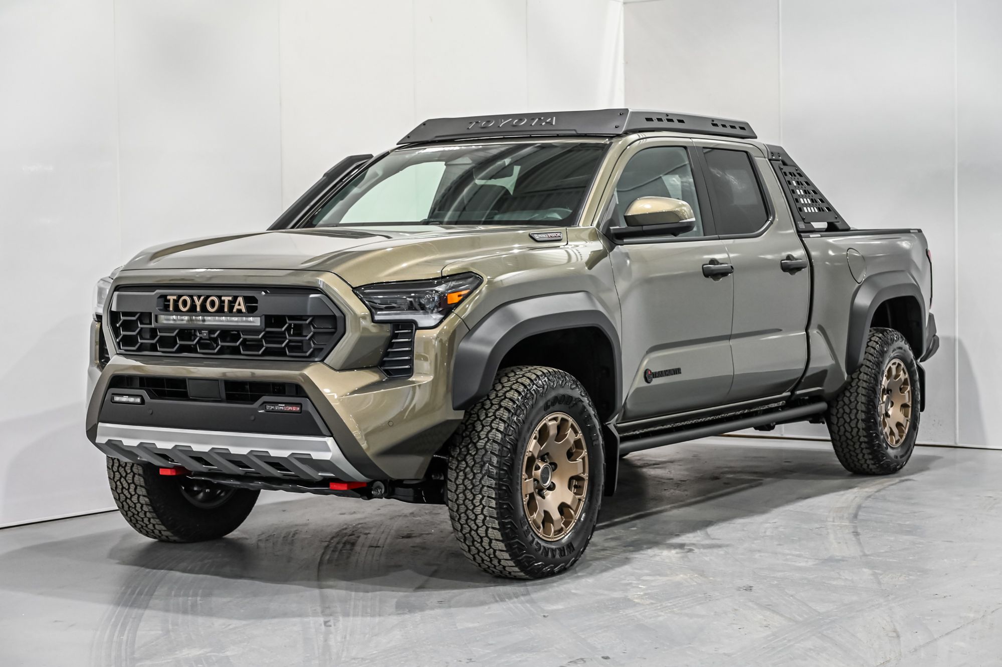 2026 Toyota Tacoma Hybrid Trailhunter