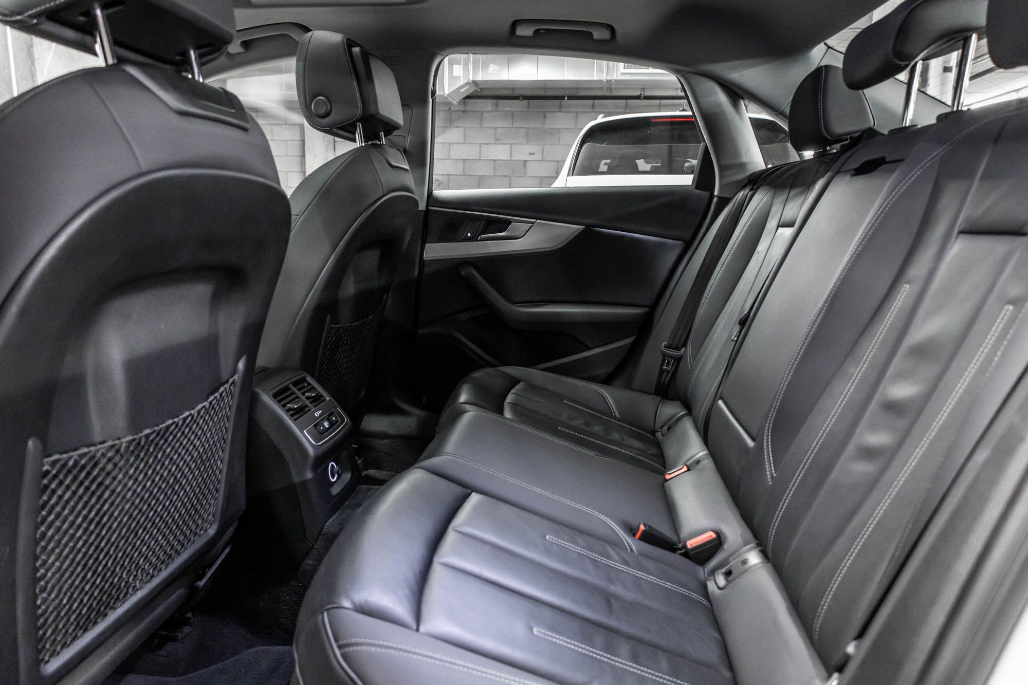 2020 Audi A4 in Dorval, Quebec