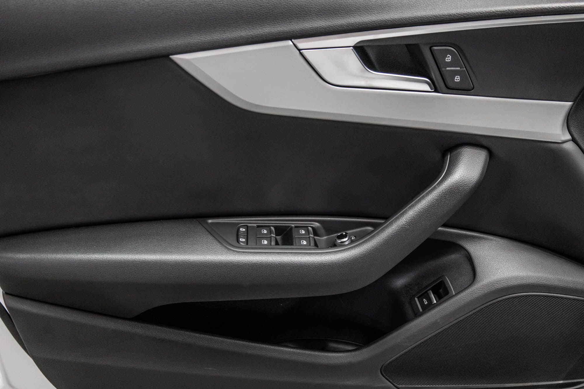 2020 Audi A4 in Dorval, Quebec
