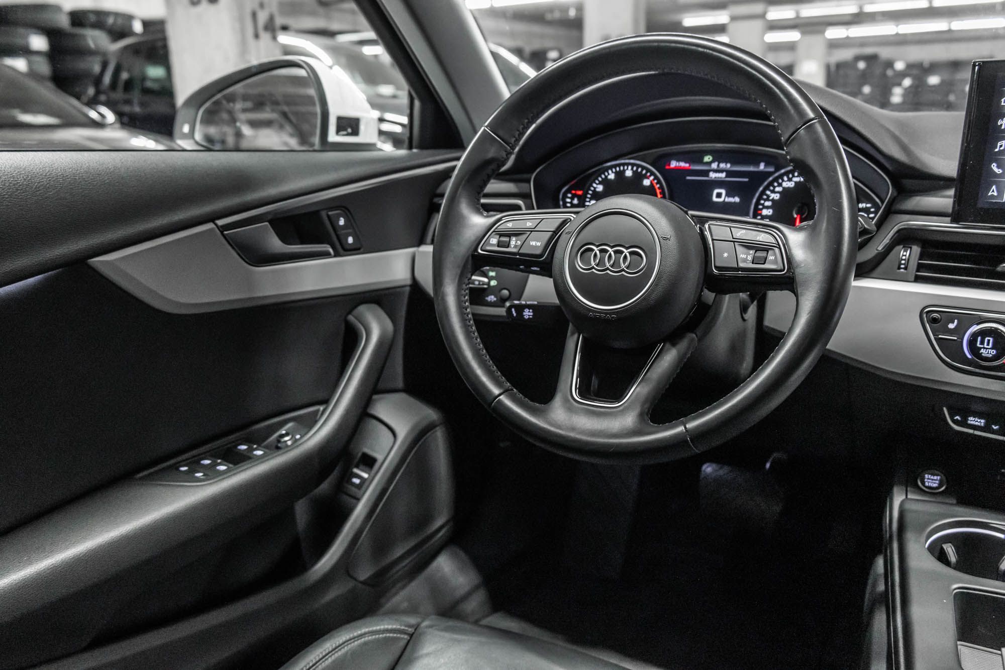 2020 Audi A4 in Dorval, Quebec