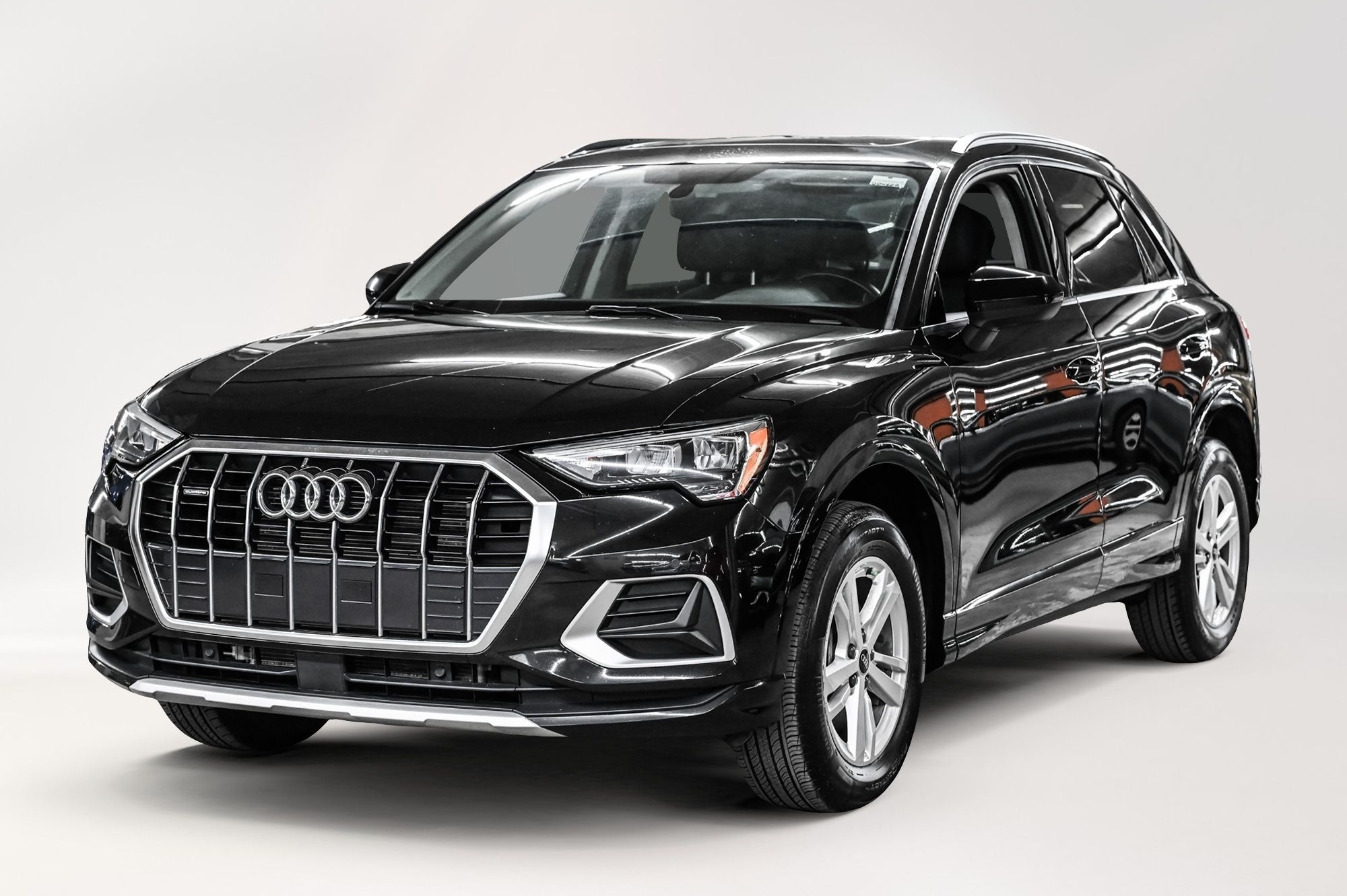 2022 Audi Q3 in Dorval, Quebec