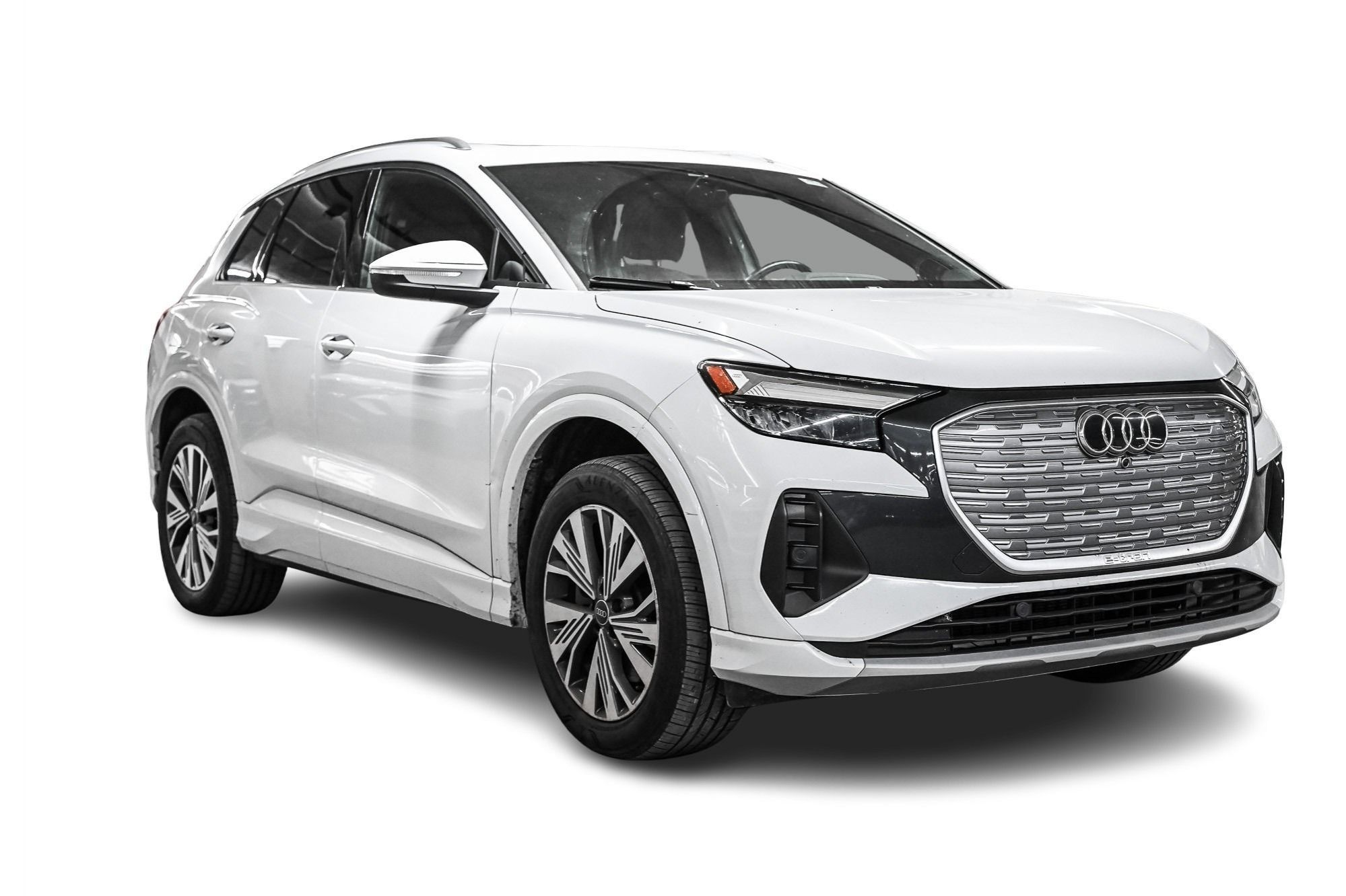 Photo 2024 Audi Q4 e-tron 50 quattro #3