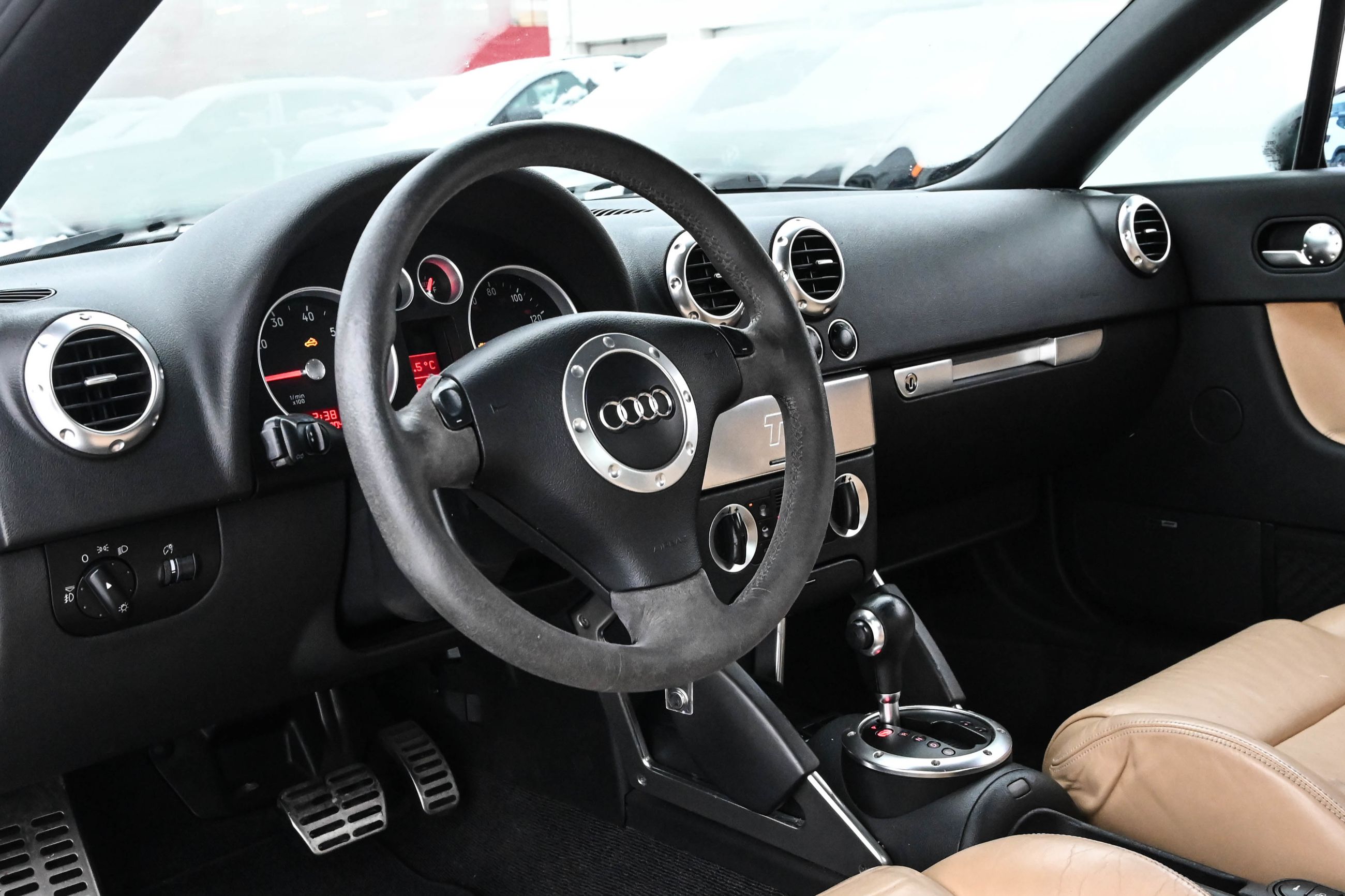 Audi TT  2003 à Dorval, Québec