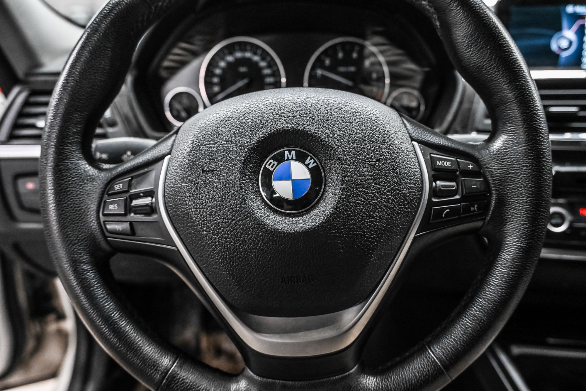 BMW 328i  2014 à Dorval, Québec