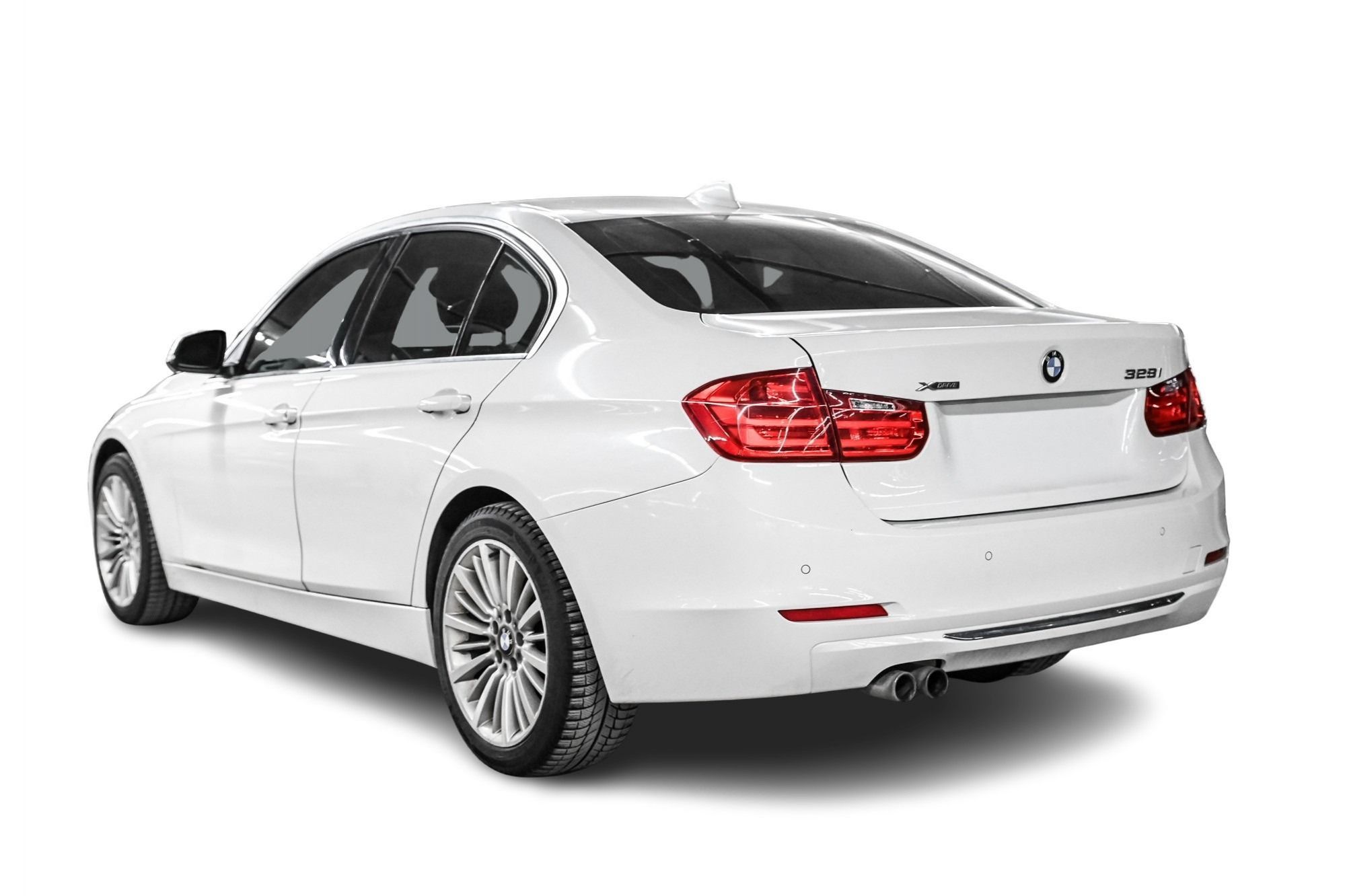 BMW 328i  2014 à Dorval, Québec