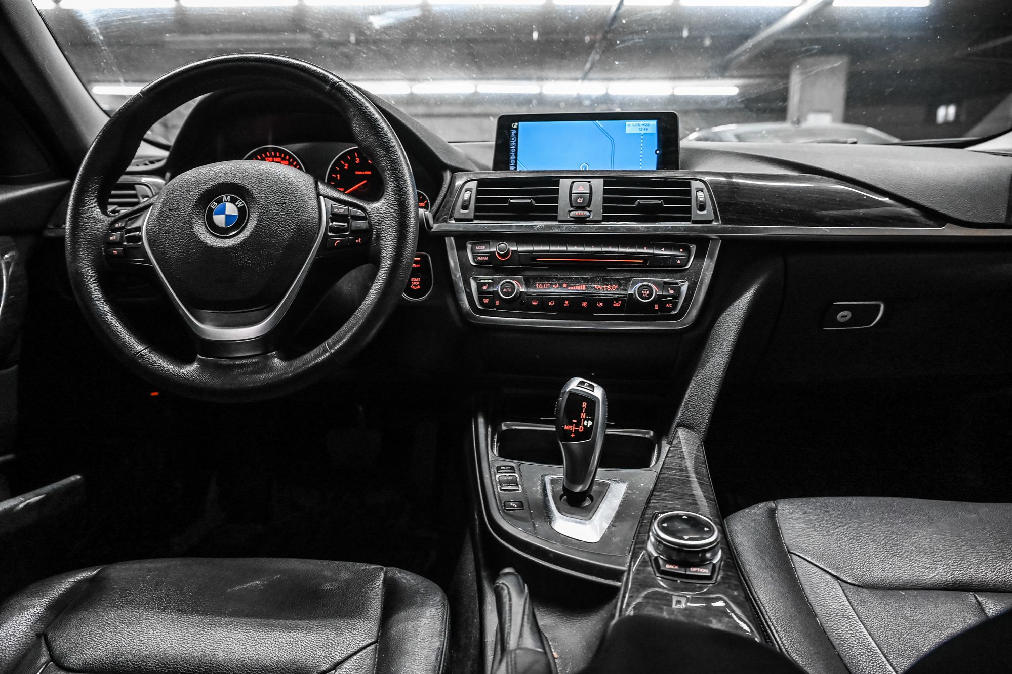 BMW 328i  2014 à Dorval, Québec