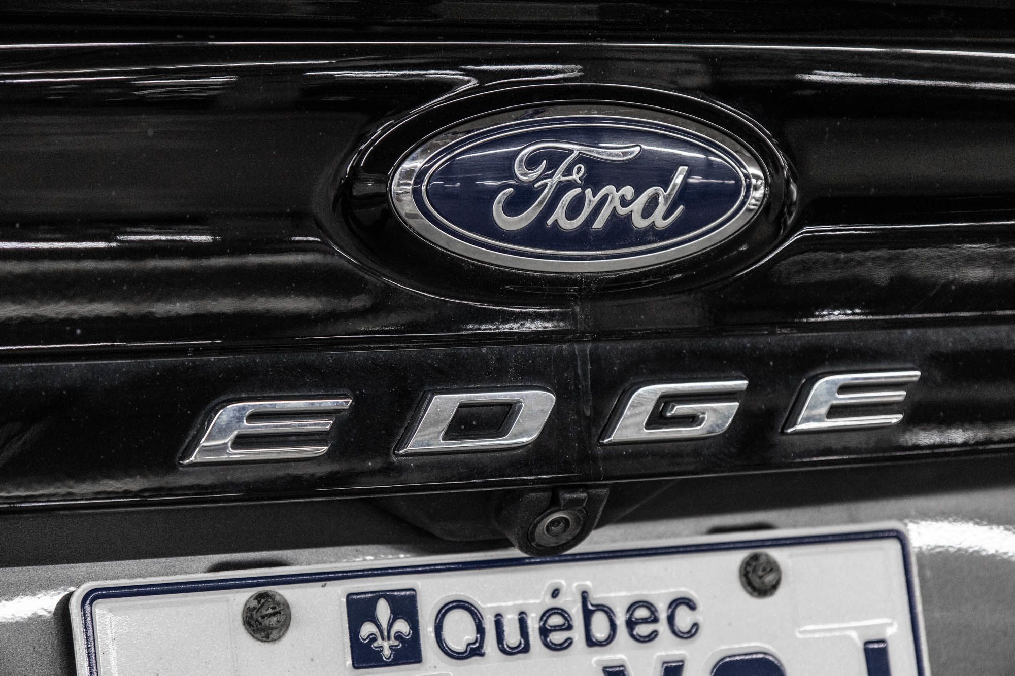 2022 Ford Edge