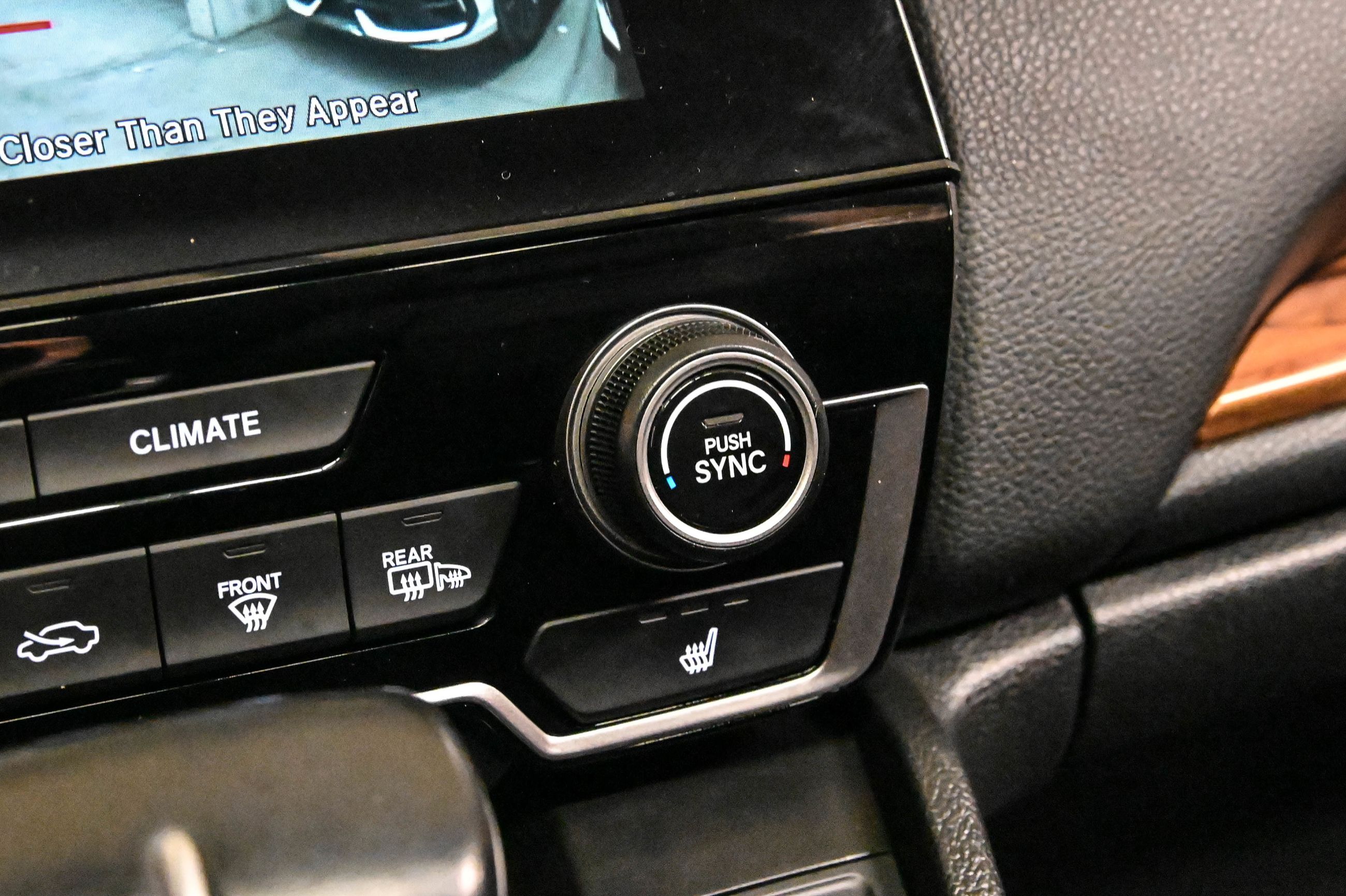 2018 Honda CR-V in Dorval, Quebec