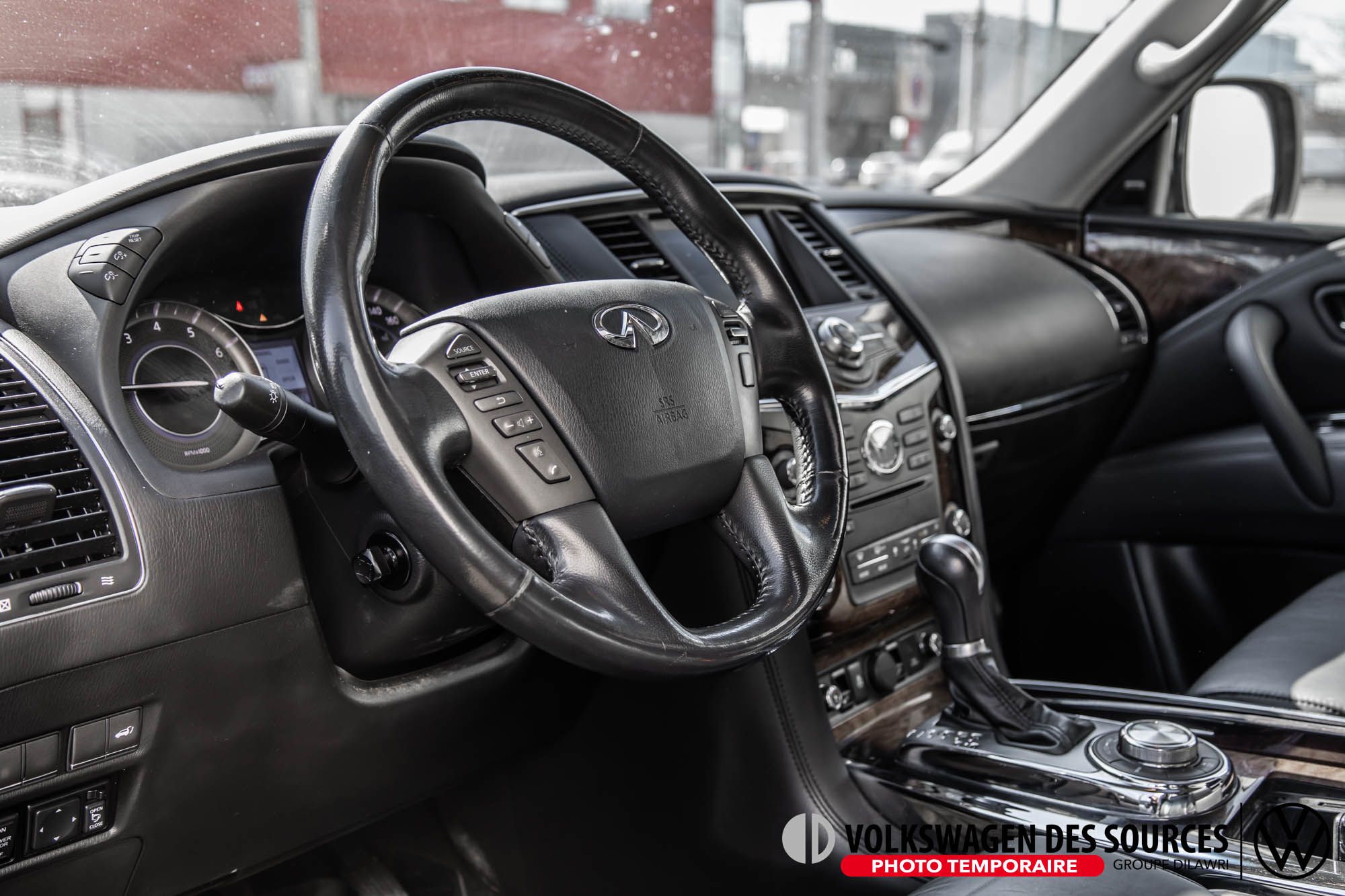 2012 Infiniti QX56 in Dorval, Quebec