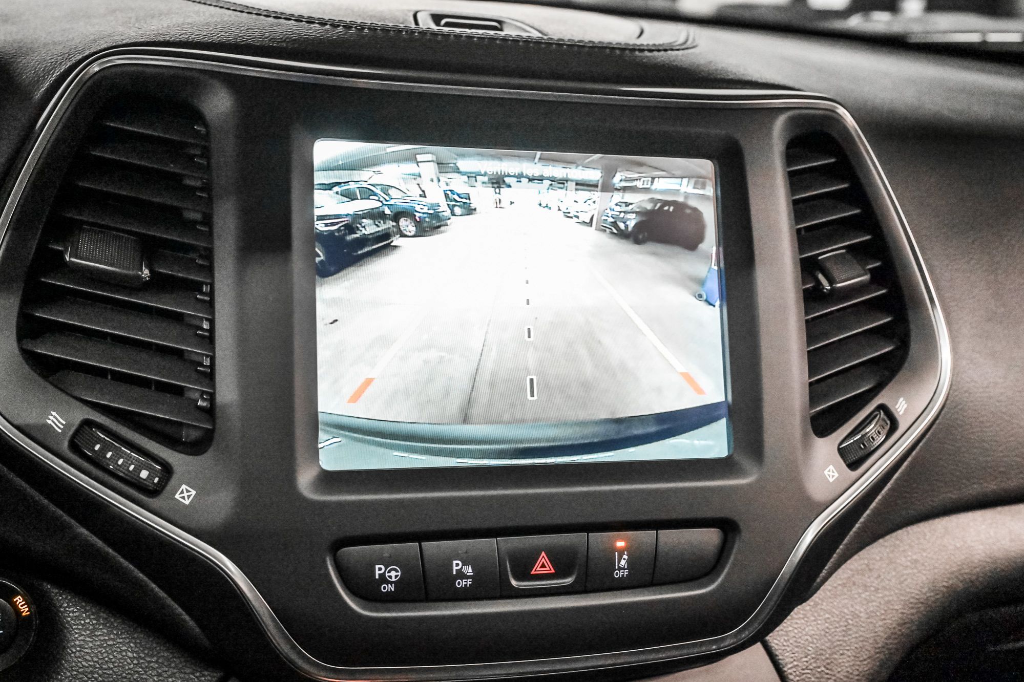 Jeep Cherokee  2023 à Dorval, Québec