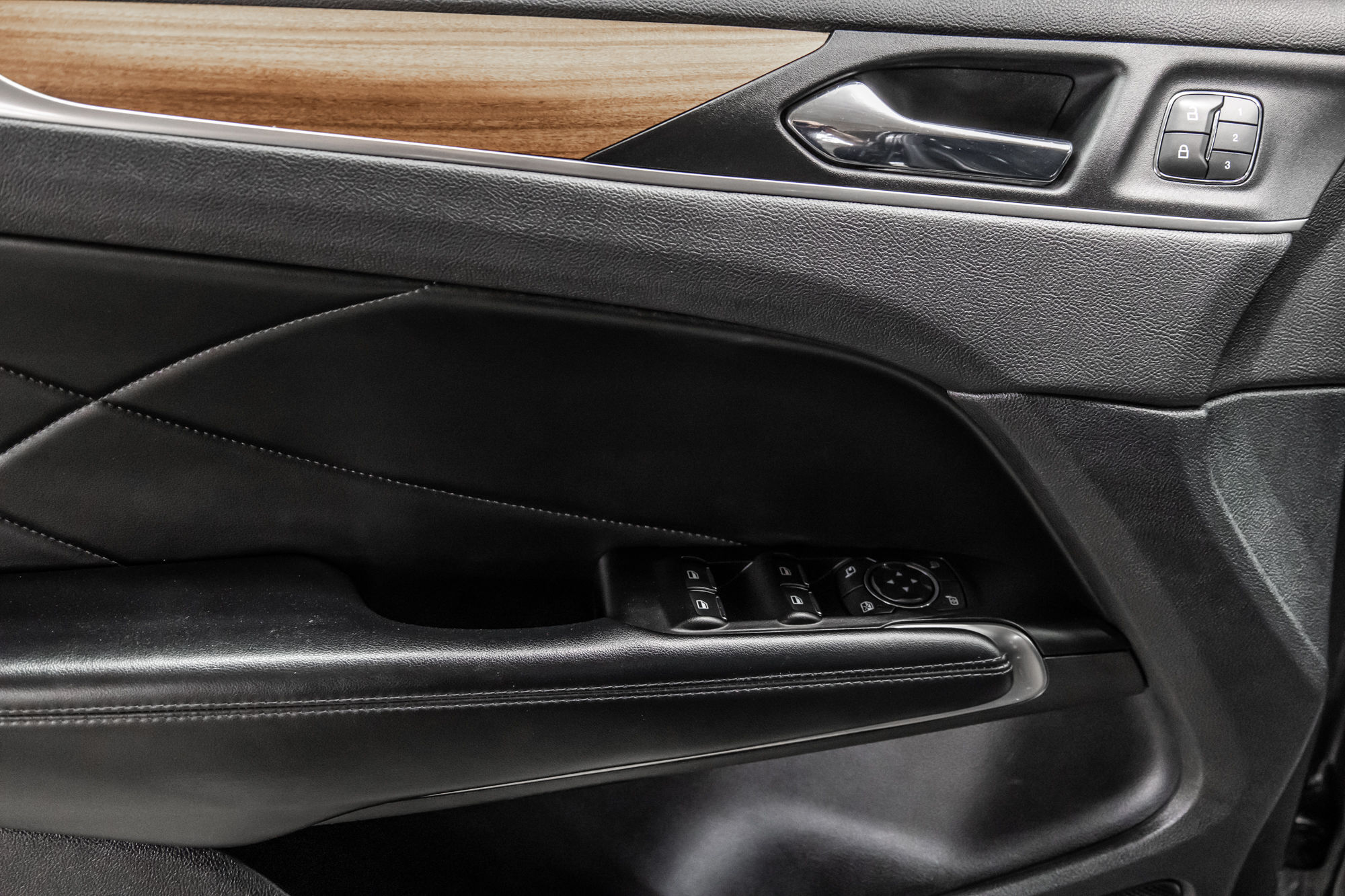 2019 Lincoln MKC in Dorval, Quebec