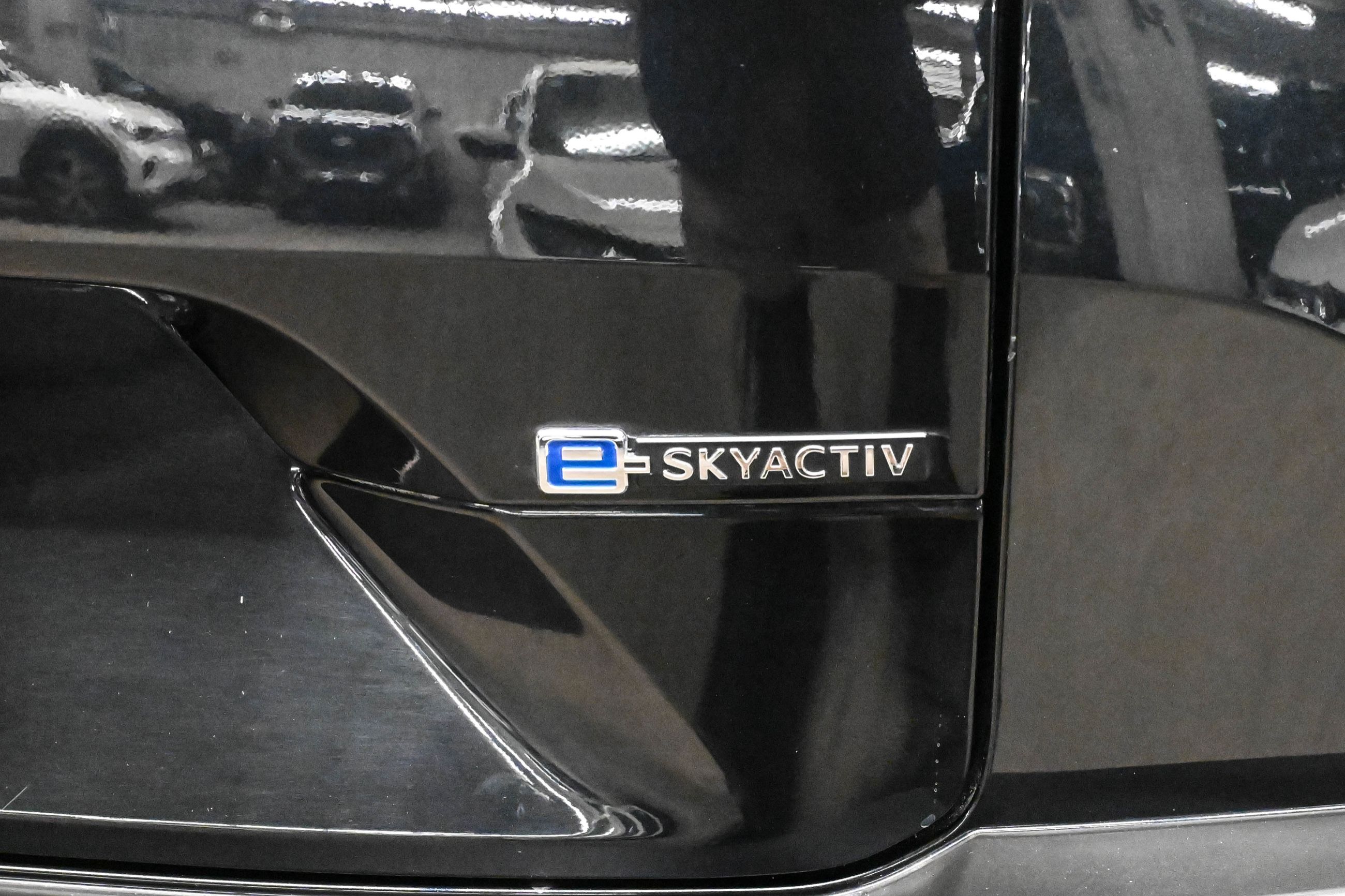 Mazda MX-30 EV  2022 à Dorval, Québec