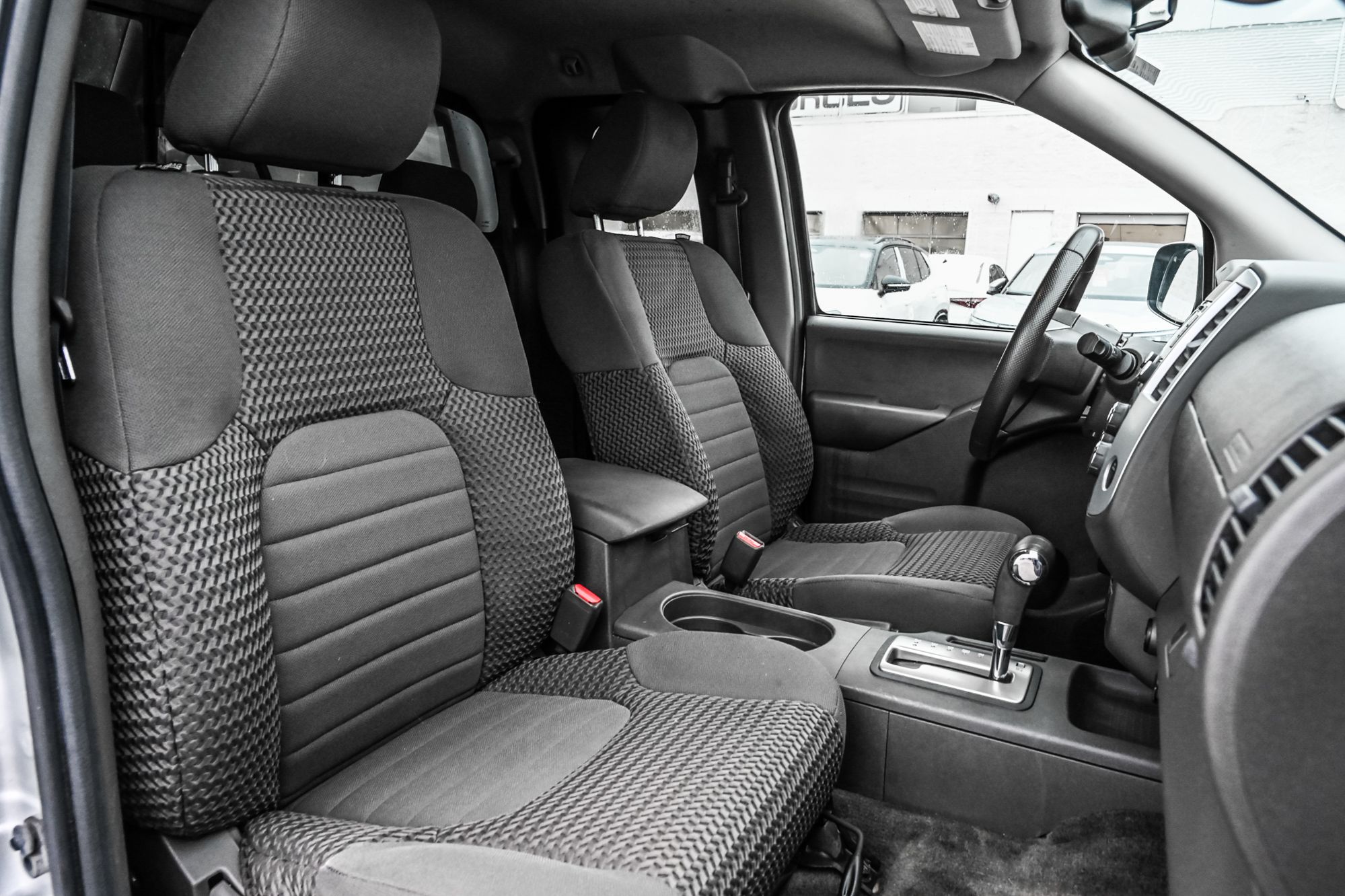 Nissan Frontier  2017