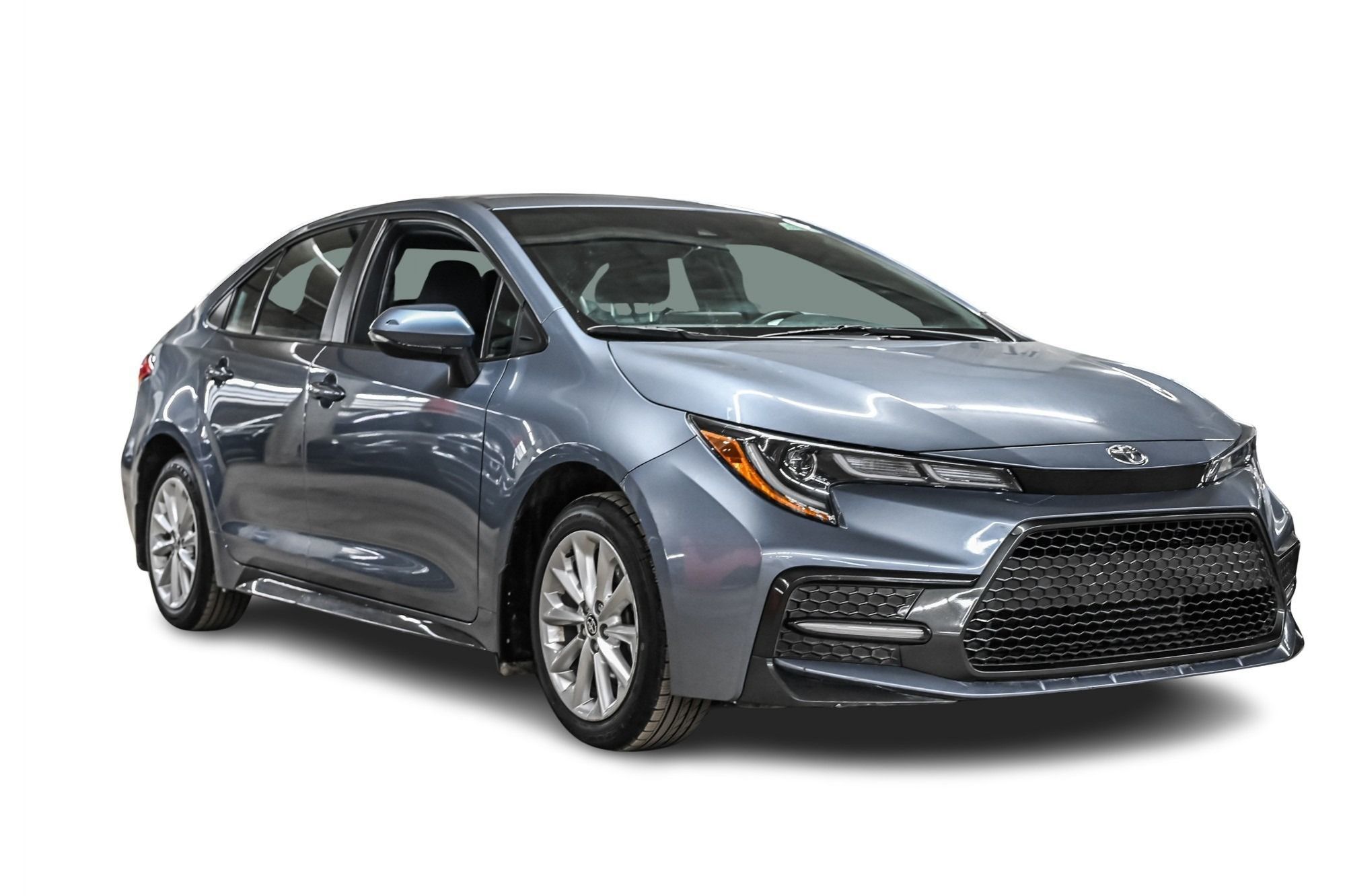2022 Toyota Corolla in Dorval, Quebec
