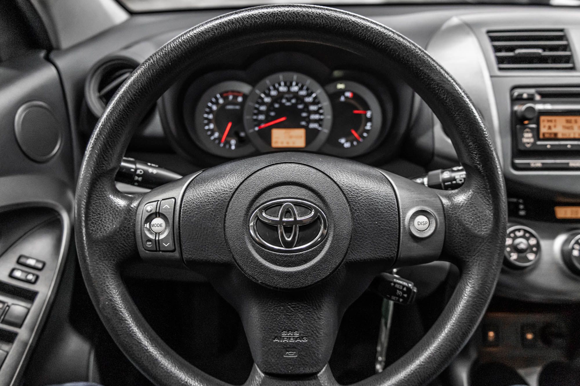 Toyota RAV4  2012