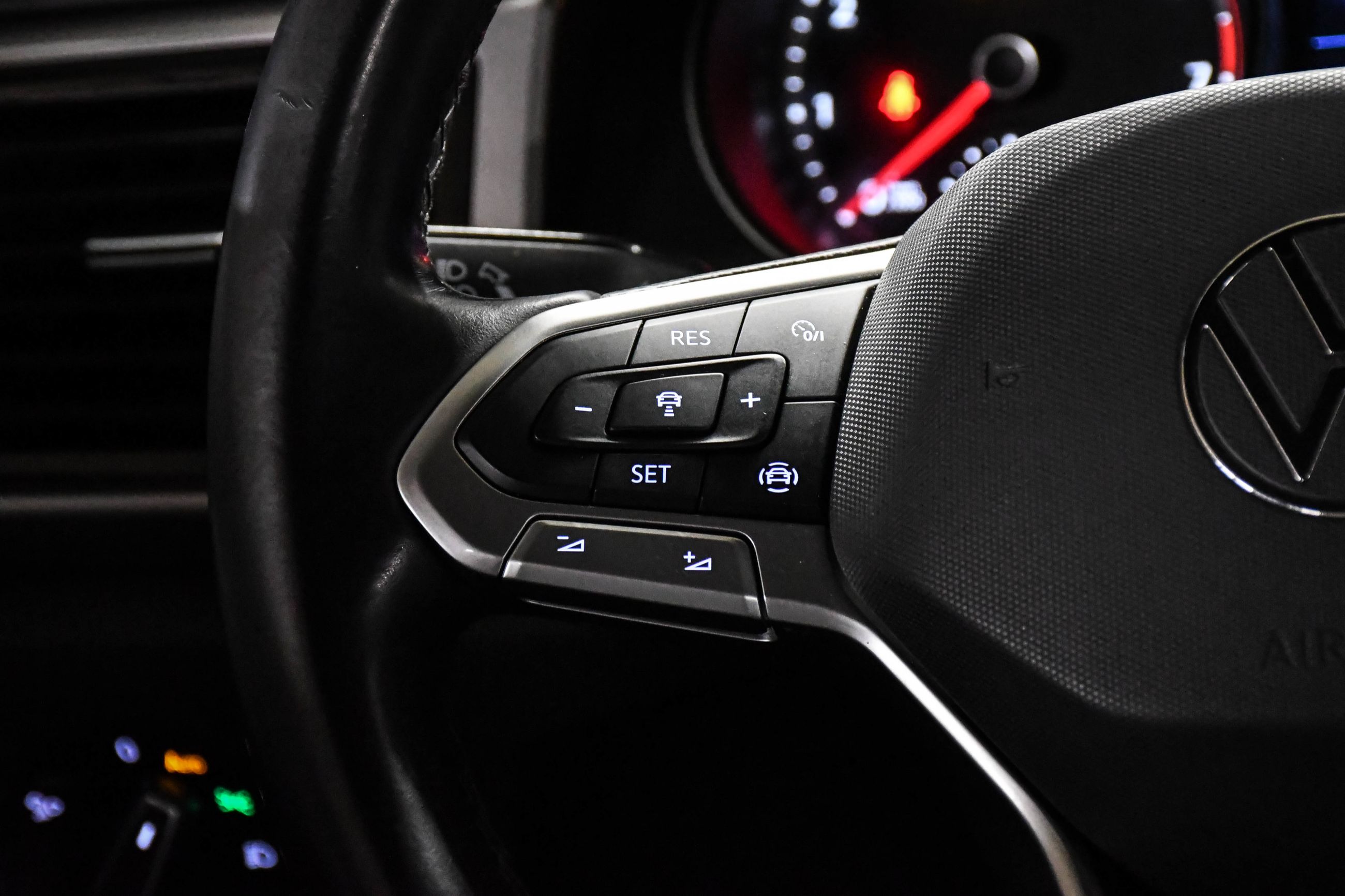 2020 Volkswagen Atlas Cross Sport in Dorval, Quebec