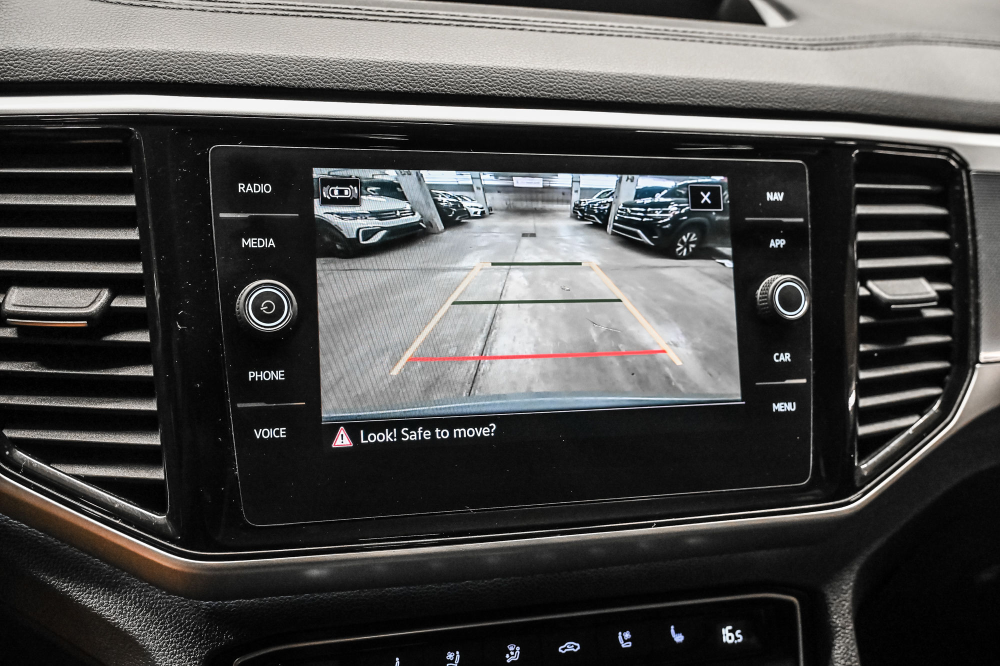 2021 Volkswagen Atlas Cross Sport in Dorval, Quebec