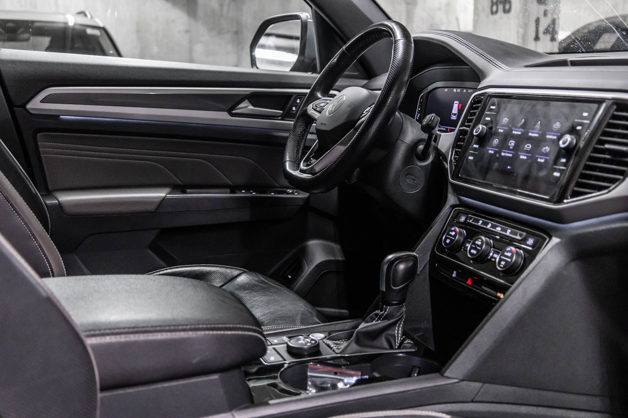 Volkswagen Atlas Cross Sport  2022 à Dorval, Québec