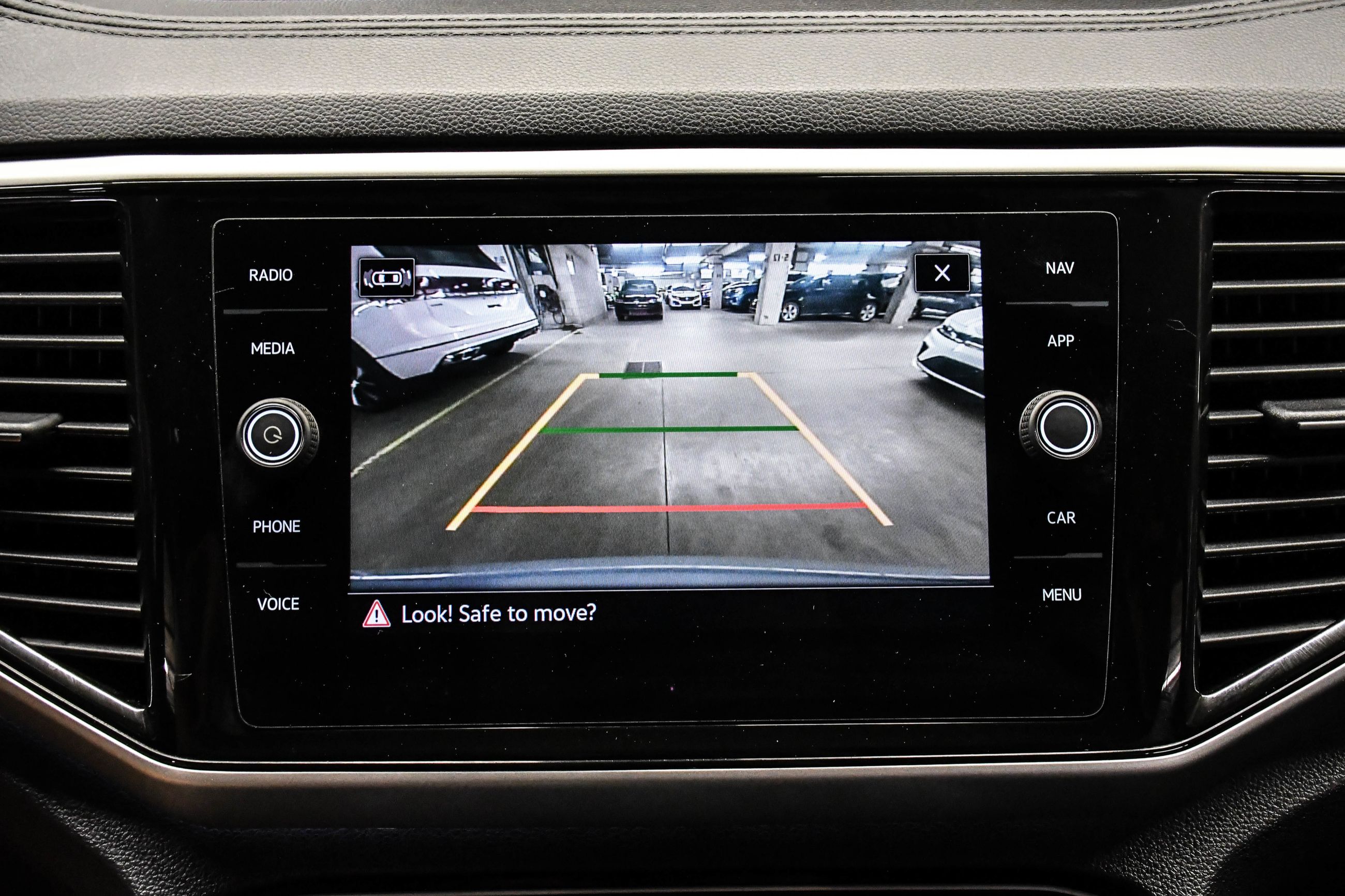 2022 Volkswagen Atlas Cross Sport in Dorval, Quebec
