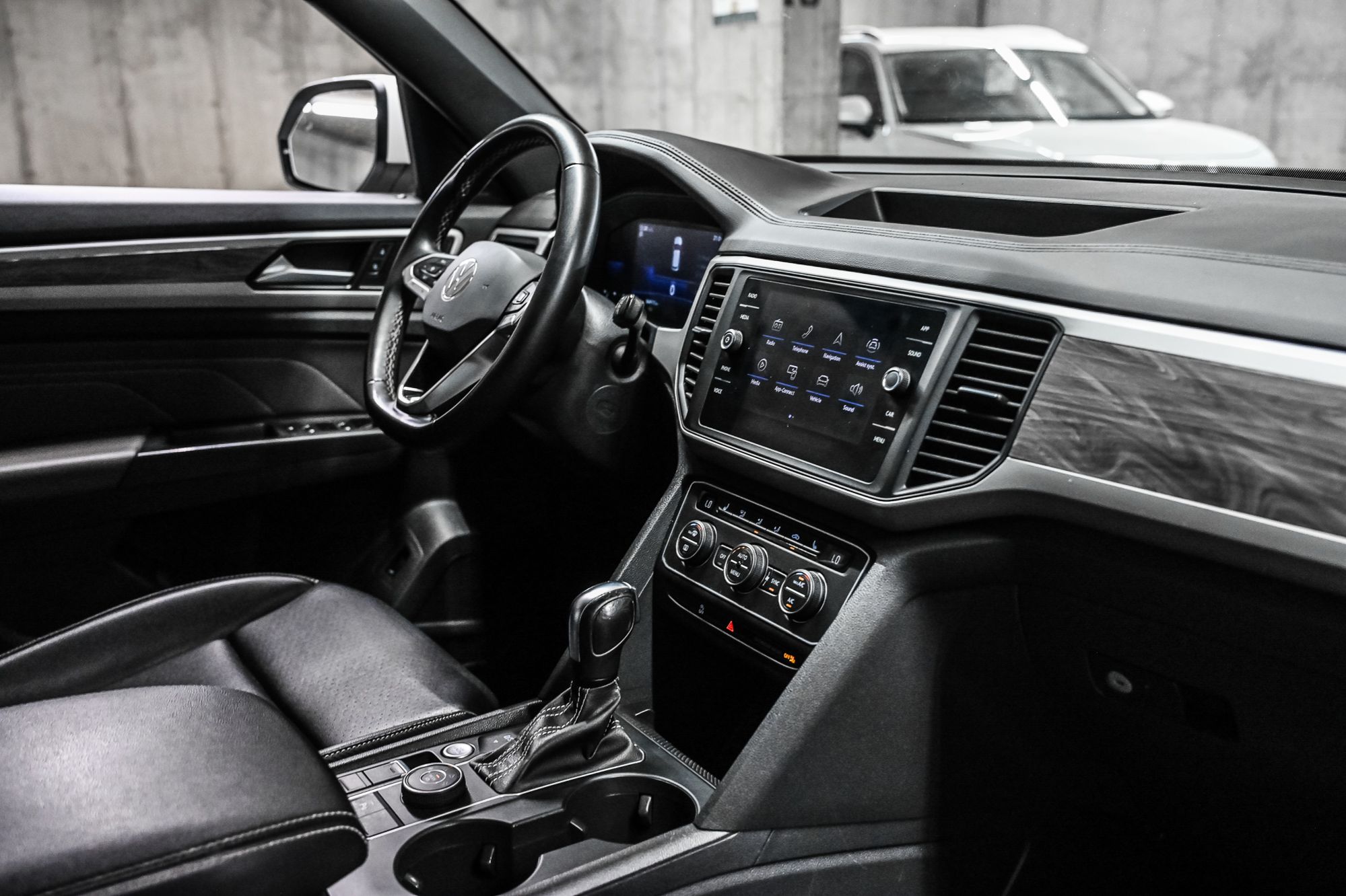 Volkswagen Atlas Cross Sport  2022 à Dorval, Québec
