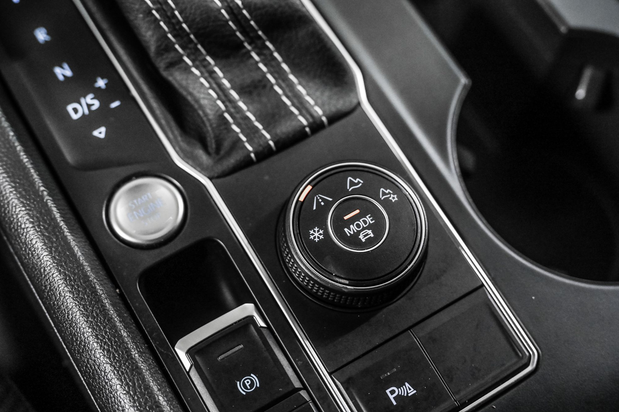 Volkswagen Atlas Cross Sport  2022 à Dorval, Québec